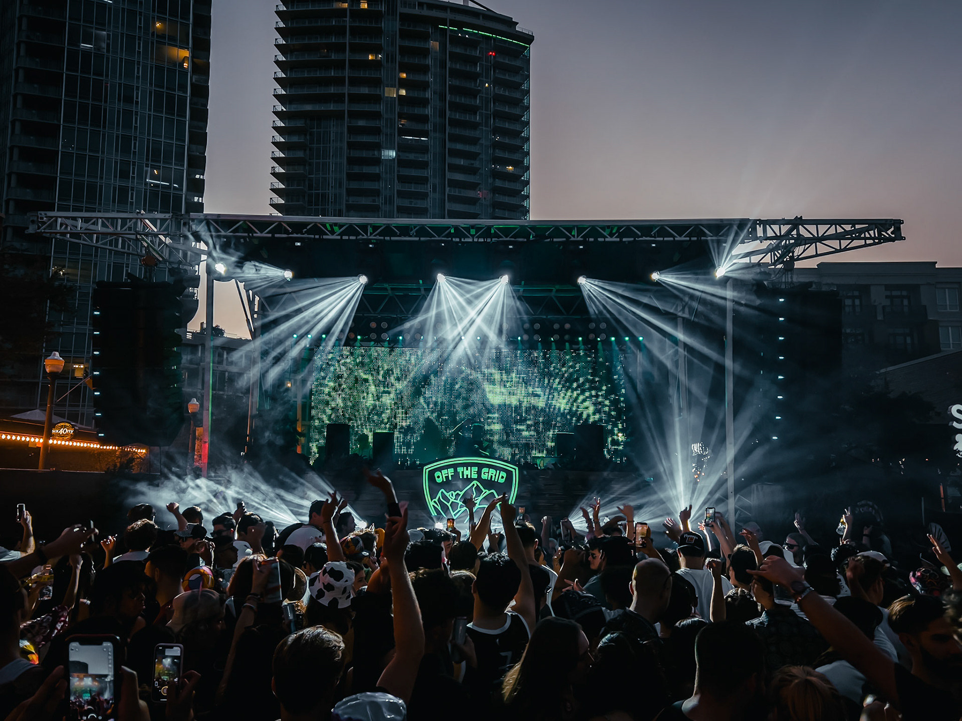 JOHN SUMMIT - Off The Grid Block Party