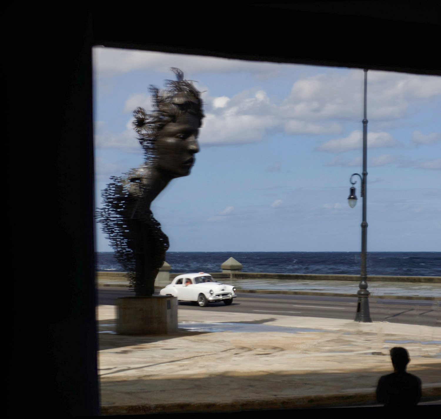 SÉRIE NOIRE 11 CUBA LA HAVANE              Format  L 65 X  H 65 cm         mars 2017 