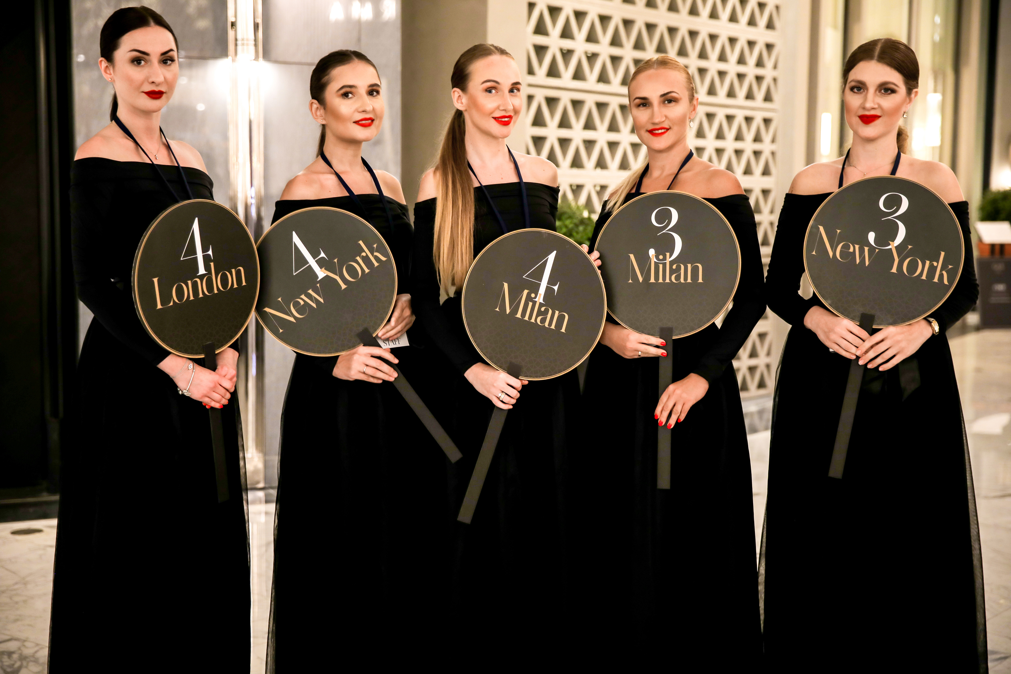 Table names held by the hostesses