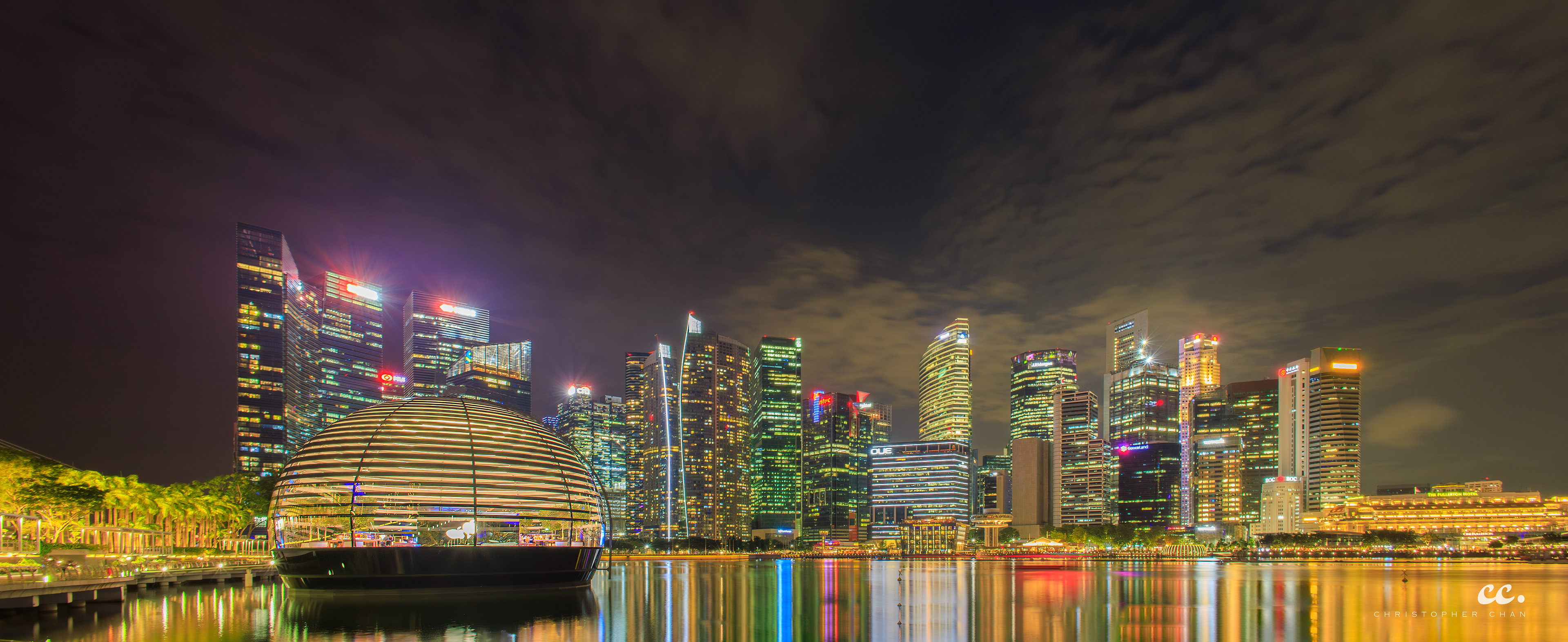 Urban Glows and Futuristic Curves