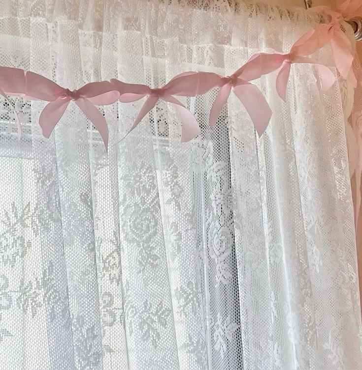 Aesthetic photo showcasing DIY garland for viewer inspiration. Amounting to 3.1k post impressions.