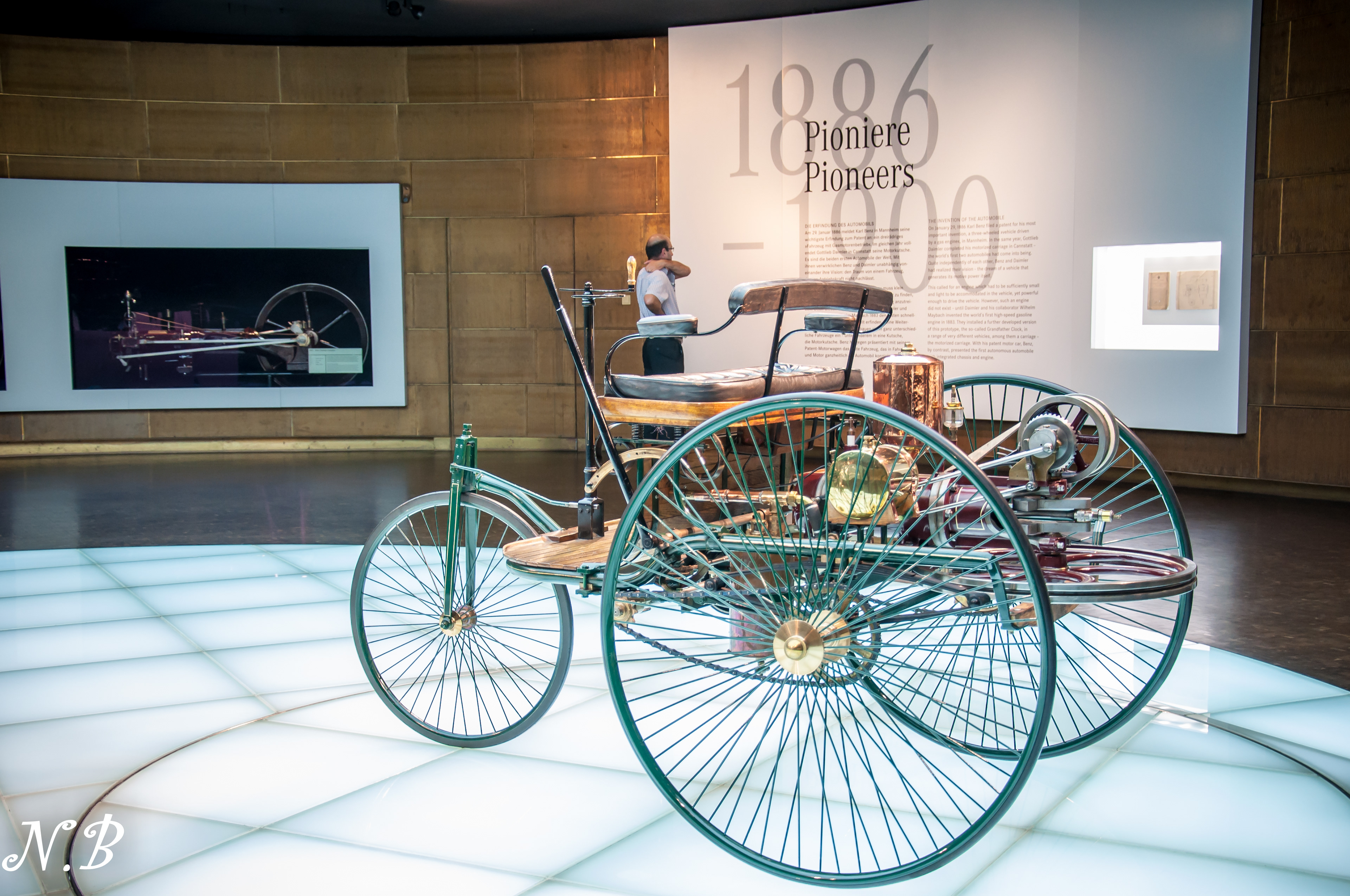 Mercedes Museum - Stuttgart
