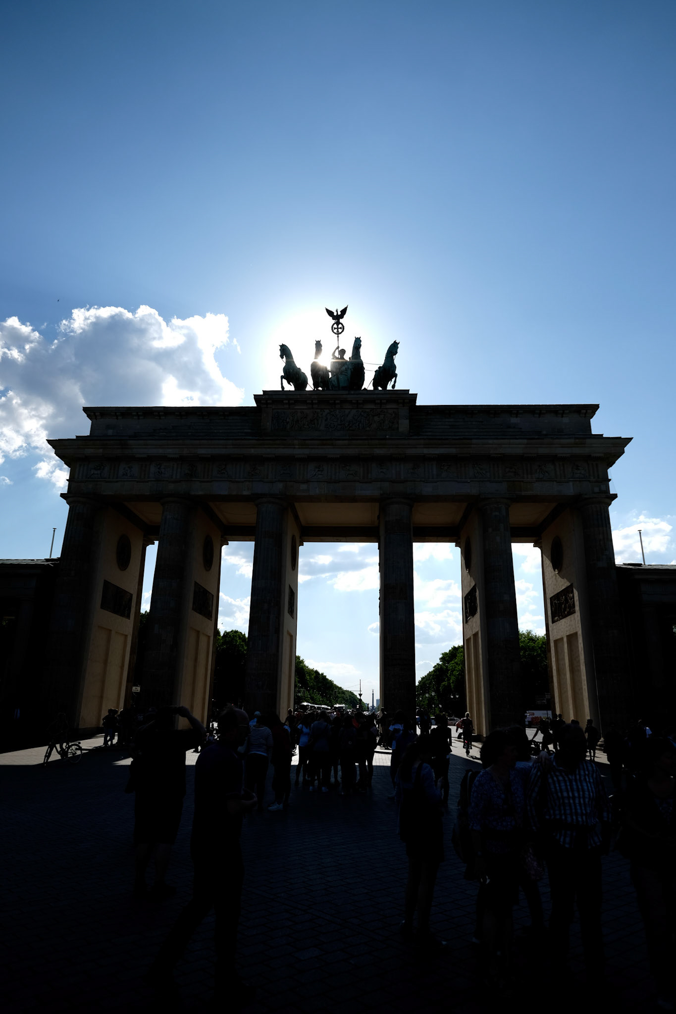A sunny afternoon in berlin at the brandenburger tor.