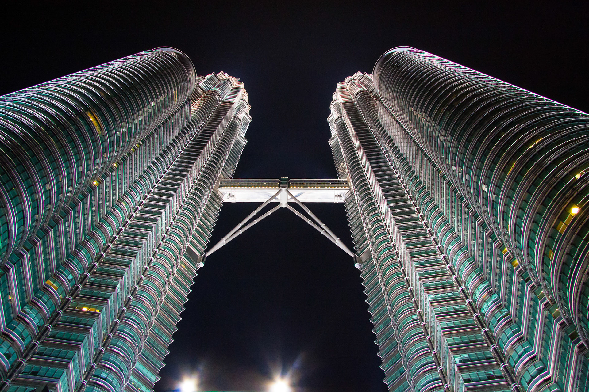 No further words culd describe this image any better. But if you are there you have to take the shot.