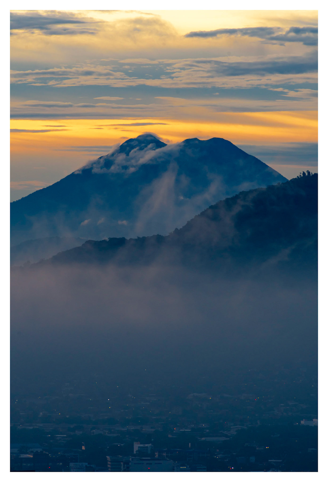 La ciudad del volcan, tomada durante la temporada de tormentas que vivimos en el 2020 en Centro América.