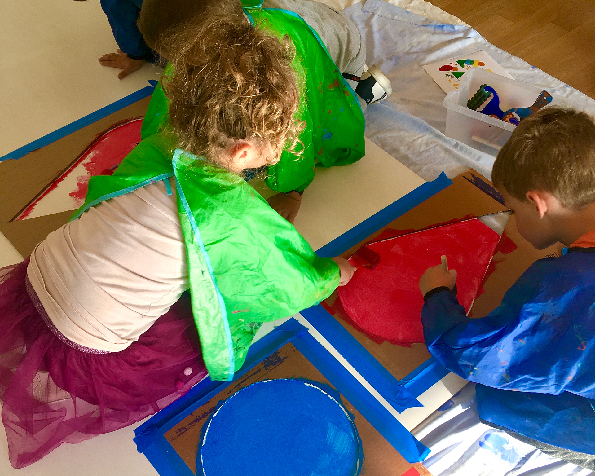 Emmanuelle Houssais illustratrice illustration graphiste graphisme album jeunesse exposition biodiversité atelier worshop pochoir