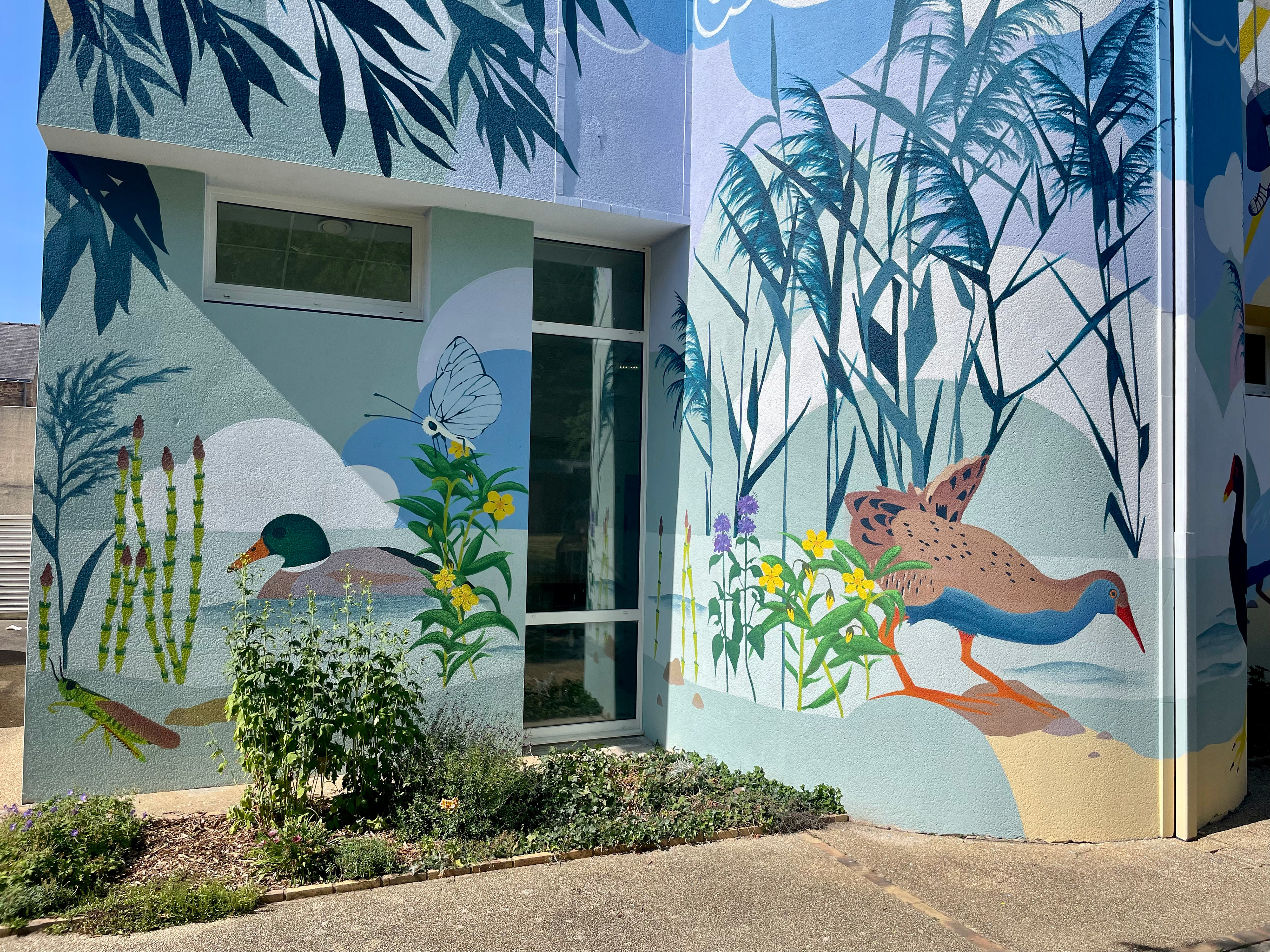 Emmanuelle Houssais illustratrice illustration graphiste graphisme album jeunesse exposition biodiversité fresque murale