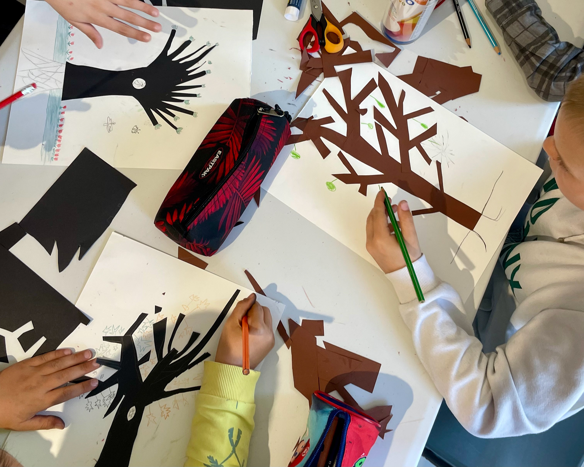 Emmanuelle Houssais, illustratrice, autrice jeunesse, graphiste illustration, graphisme, livre pour enfant, album jeunesse, bookforchildren, childrenillustration,  atelier d'illustration