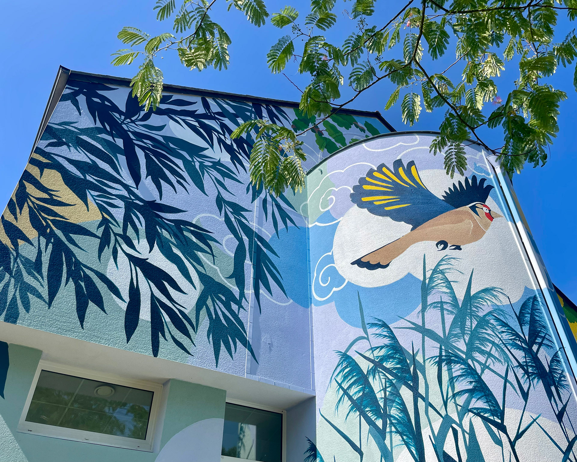 Emmanuelle Houssais illustratrice illustration graphiste graphisme album jeunesse exposition biodiversité fresque murale