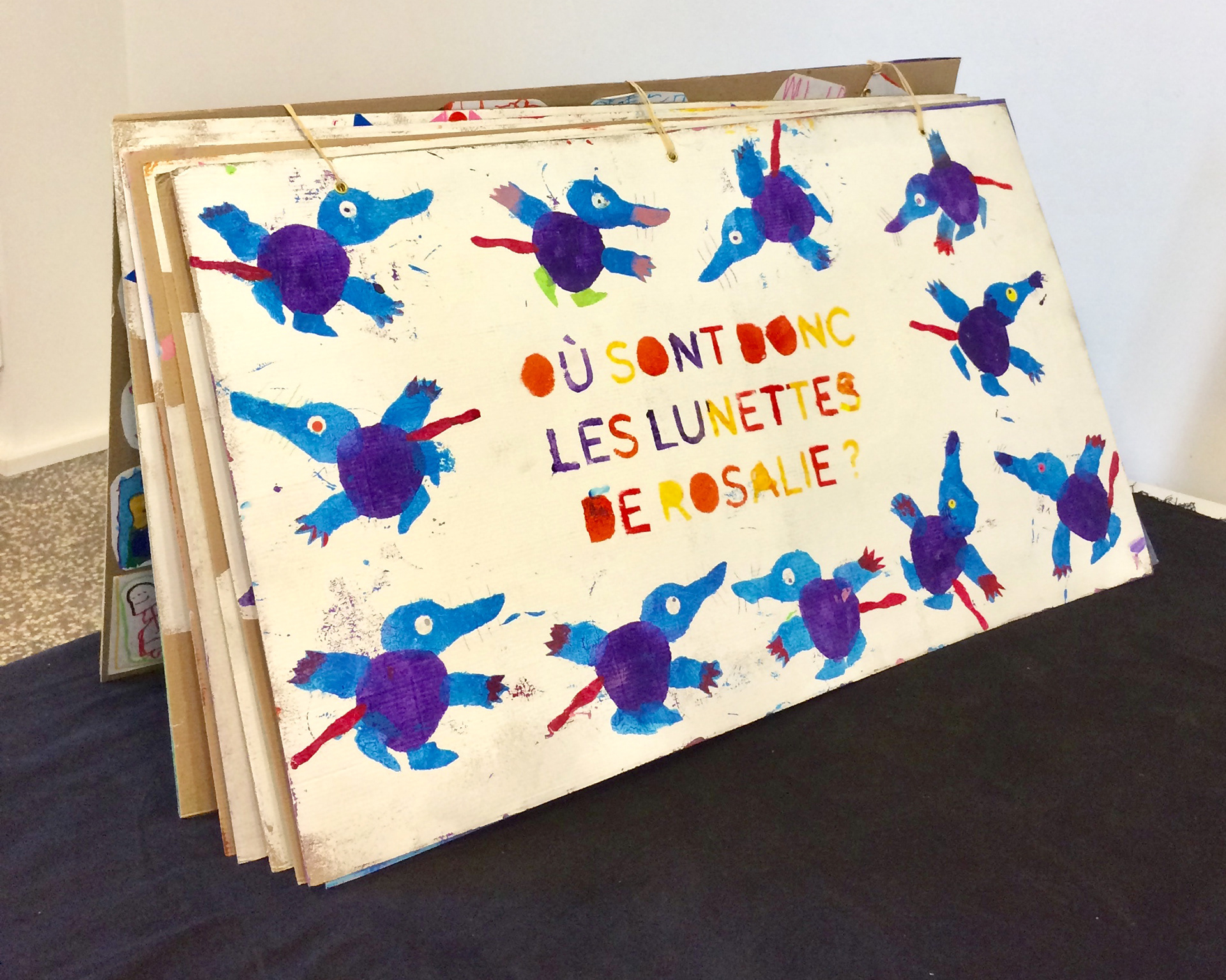 Emmanuelle Houssais illustratrice illustration graphiste graphisme album jeunesse exposition biodiversité taupe
