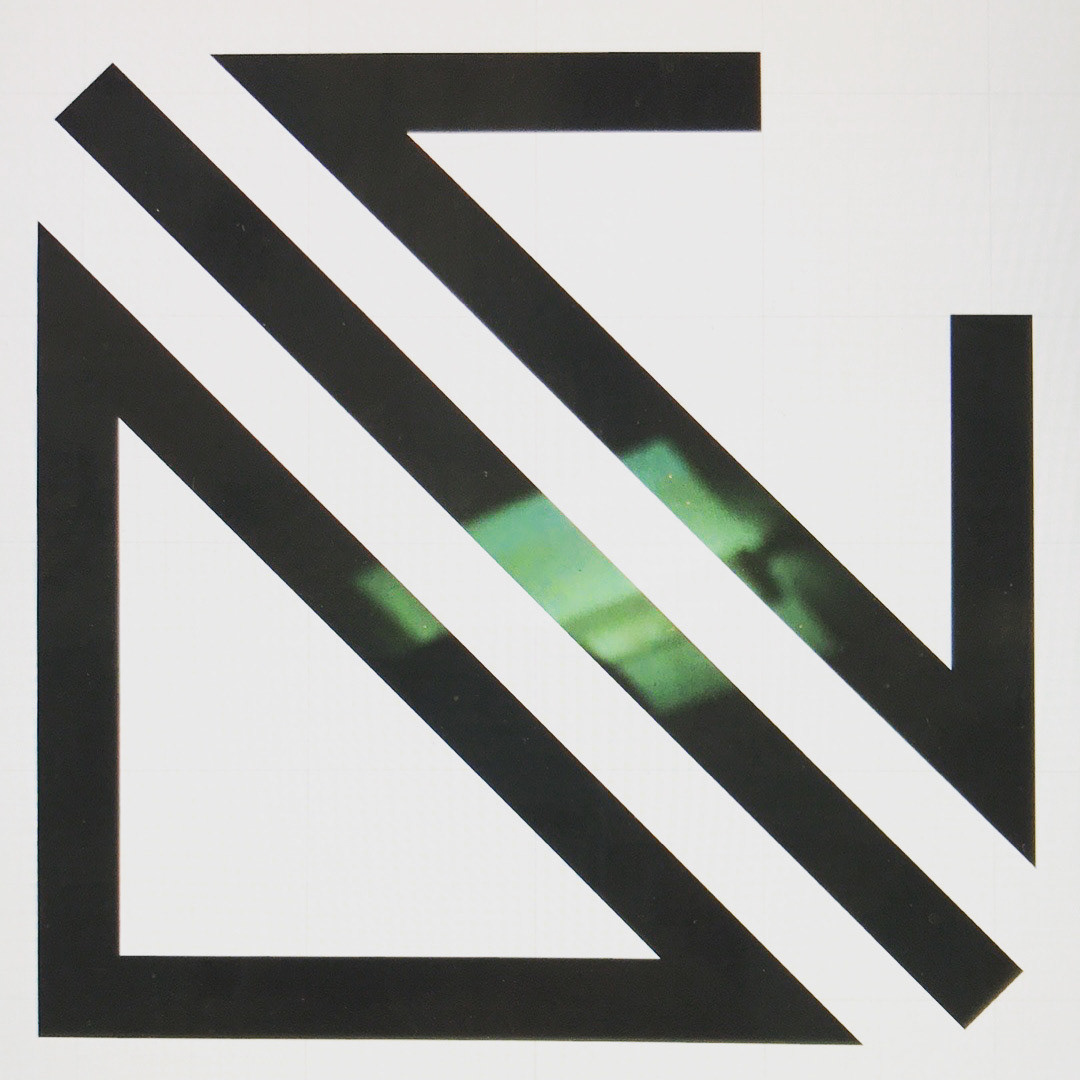 Logo Window