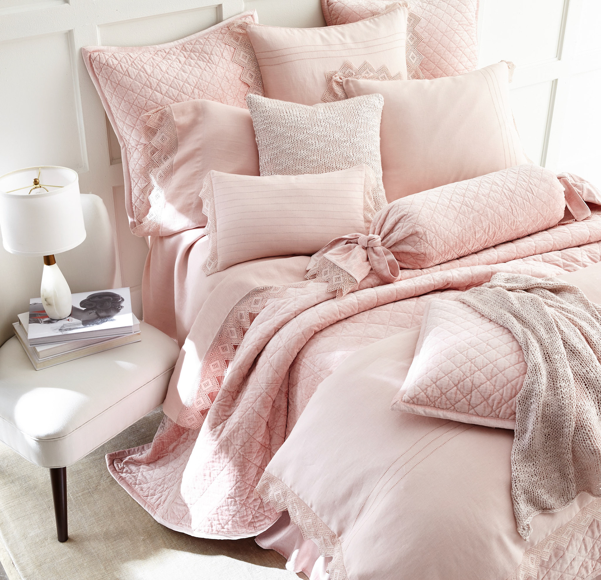 018_AMITYBED_WPS17_MS