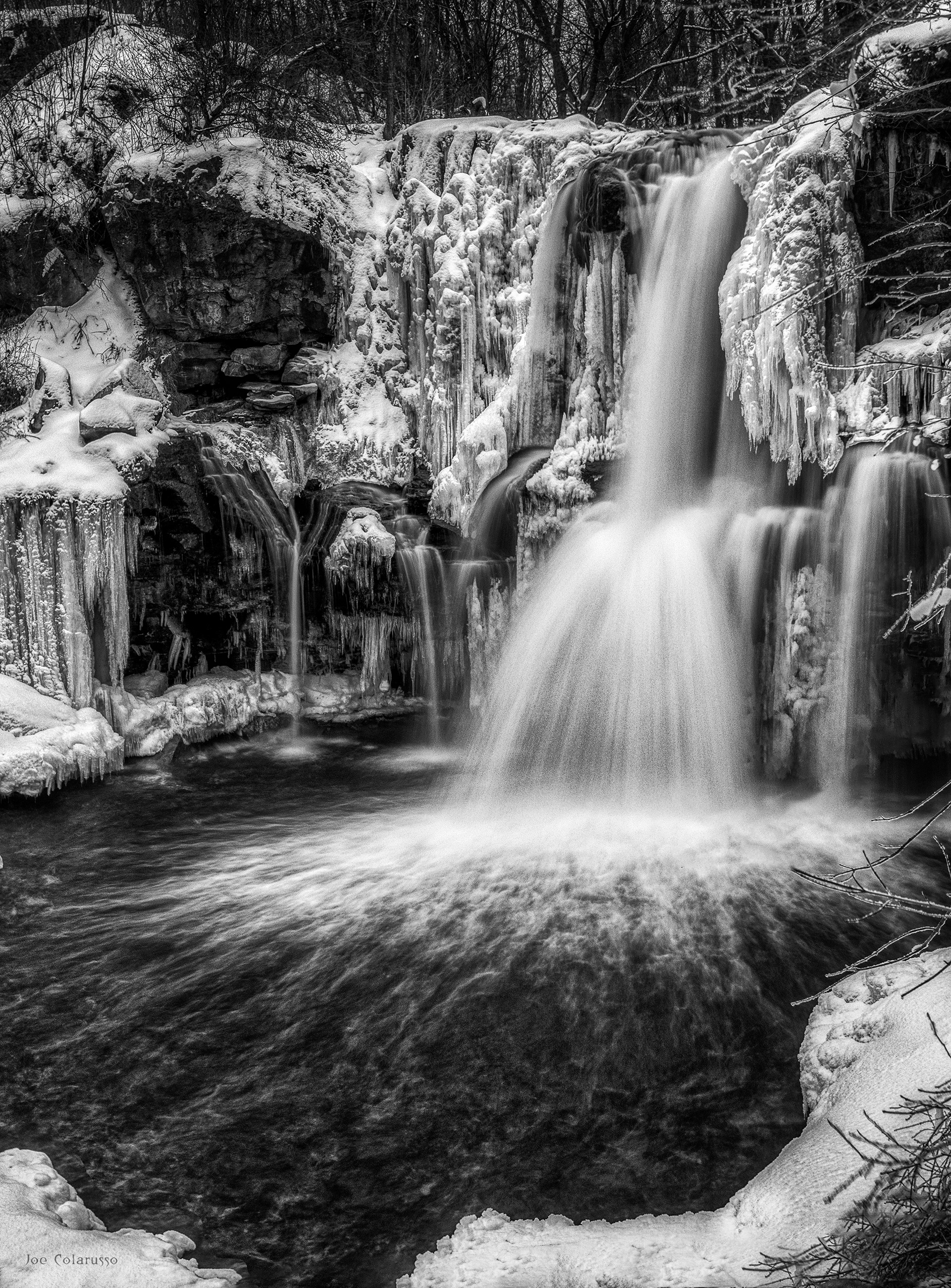 Cold Akron bnw