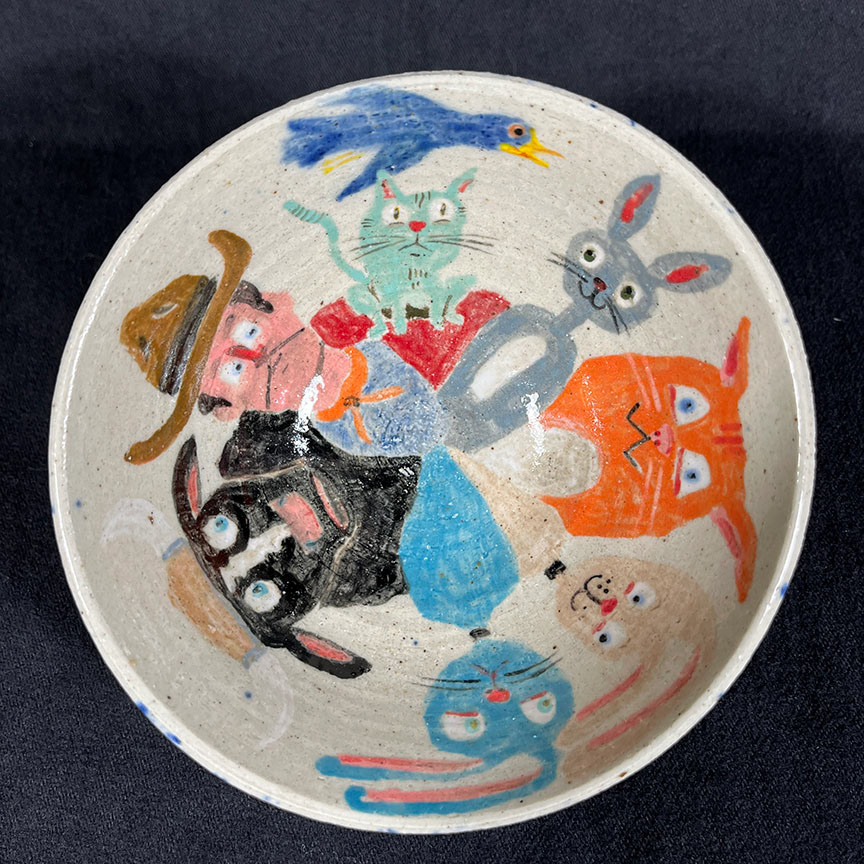 Porcelain mix, Sold