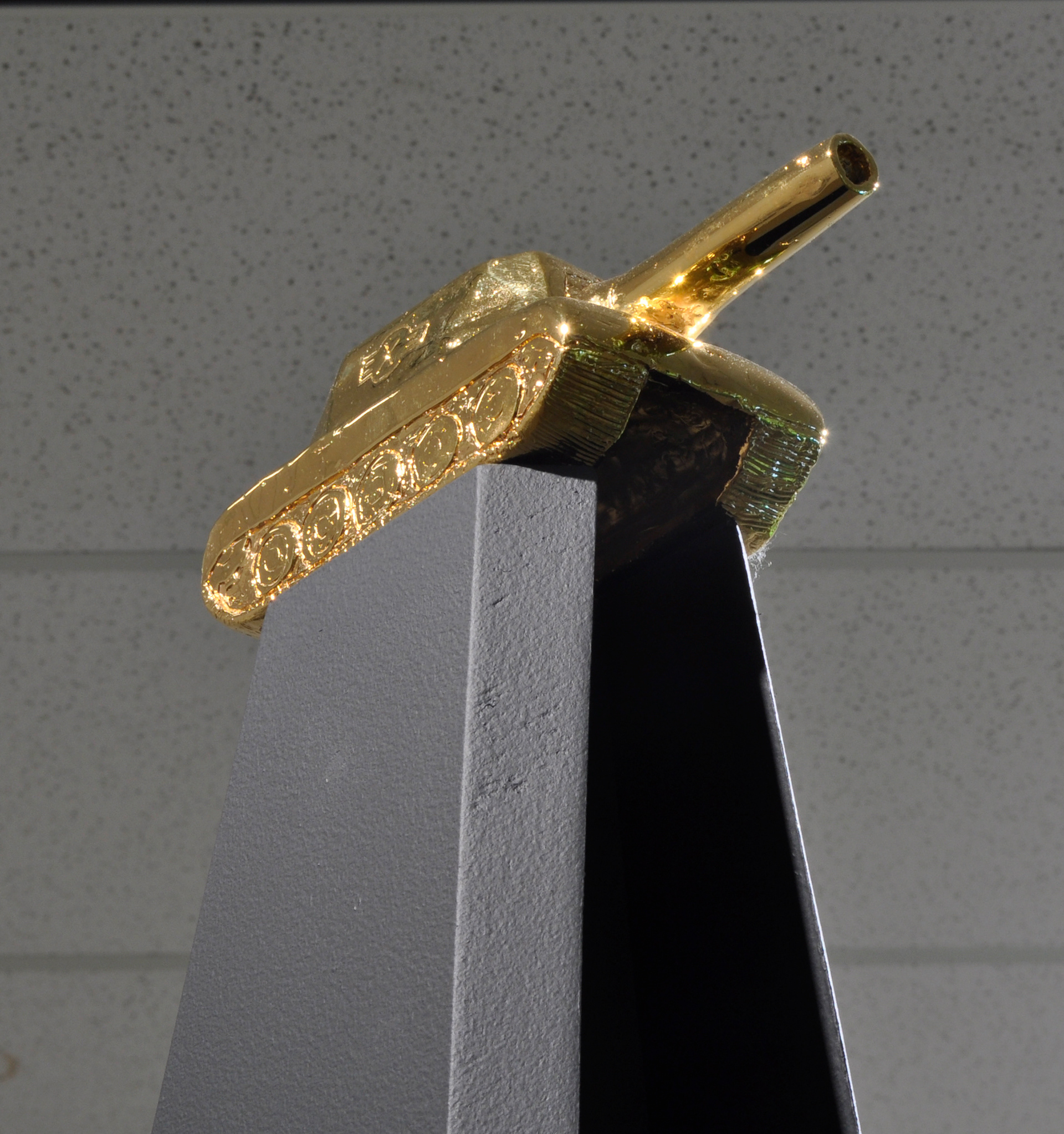 24k gold-plated tank