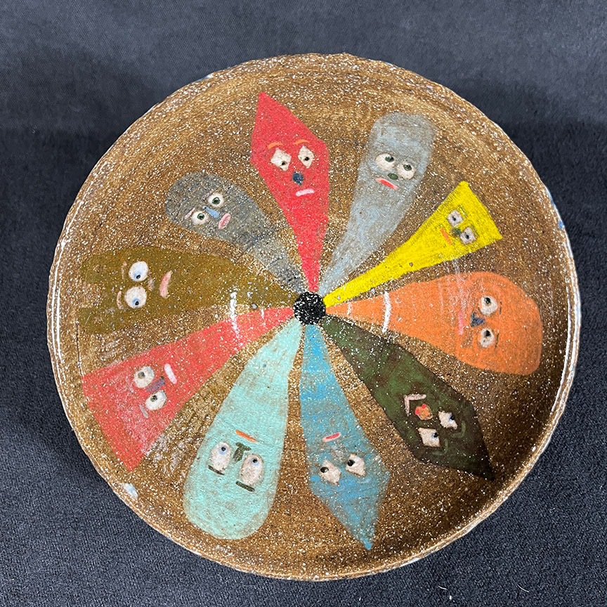 Stoneware, Sold