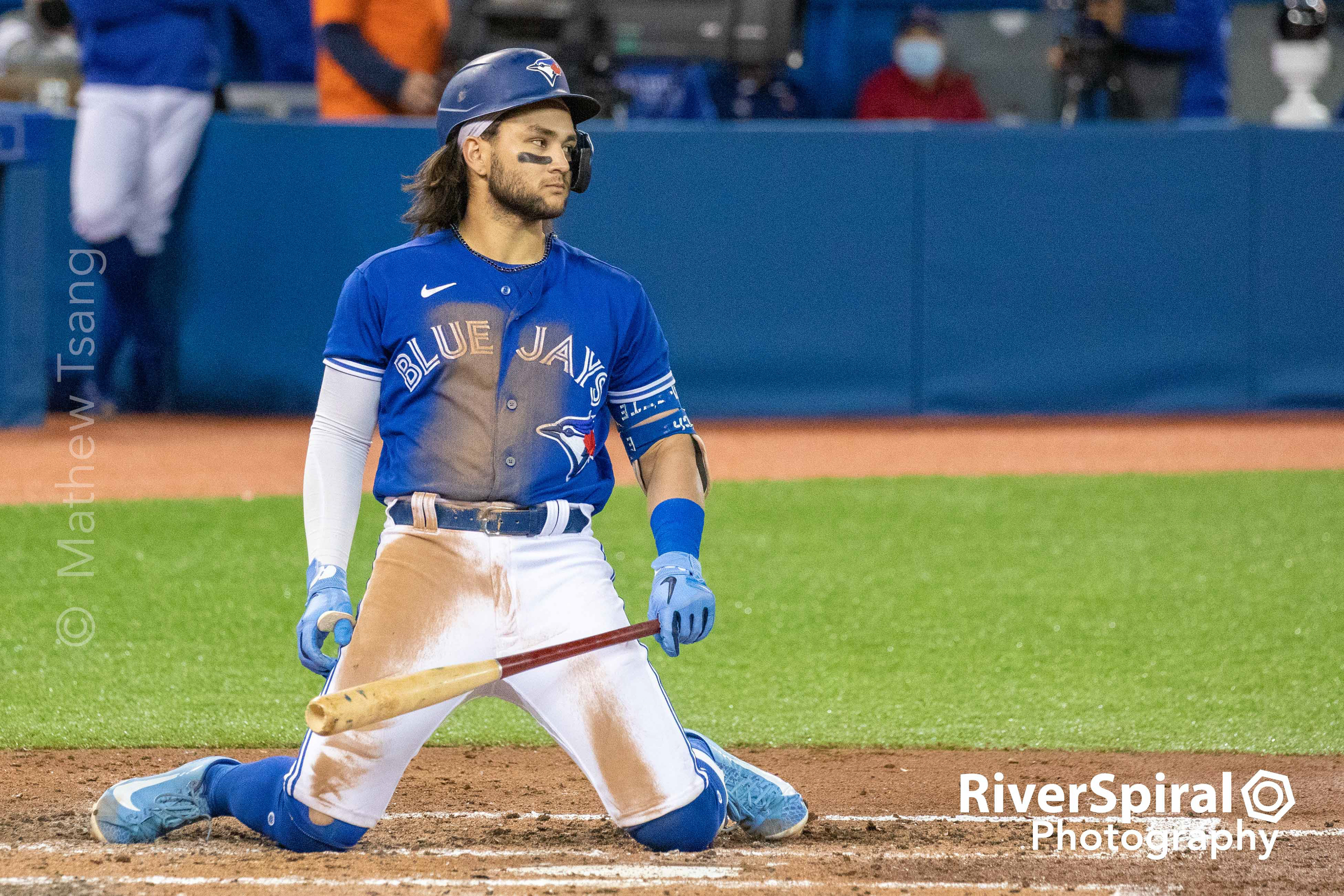 Bo Bichette (11) takes an inside pitch.