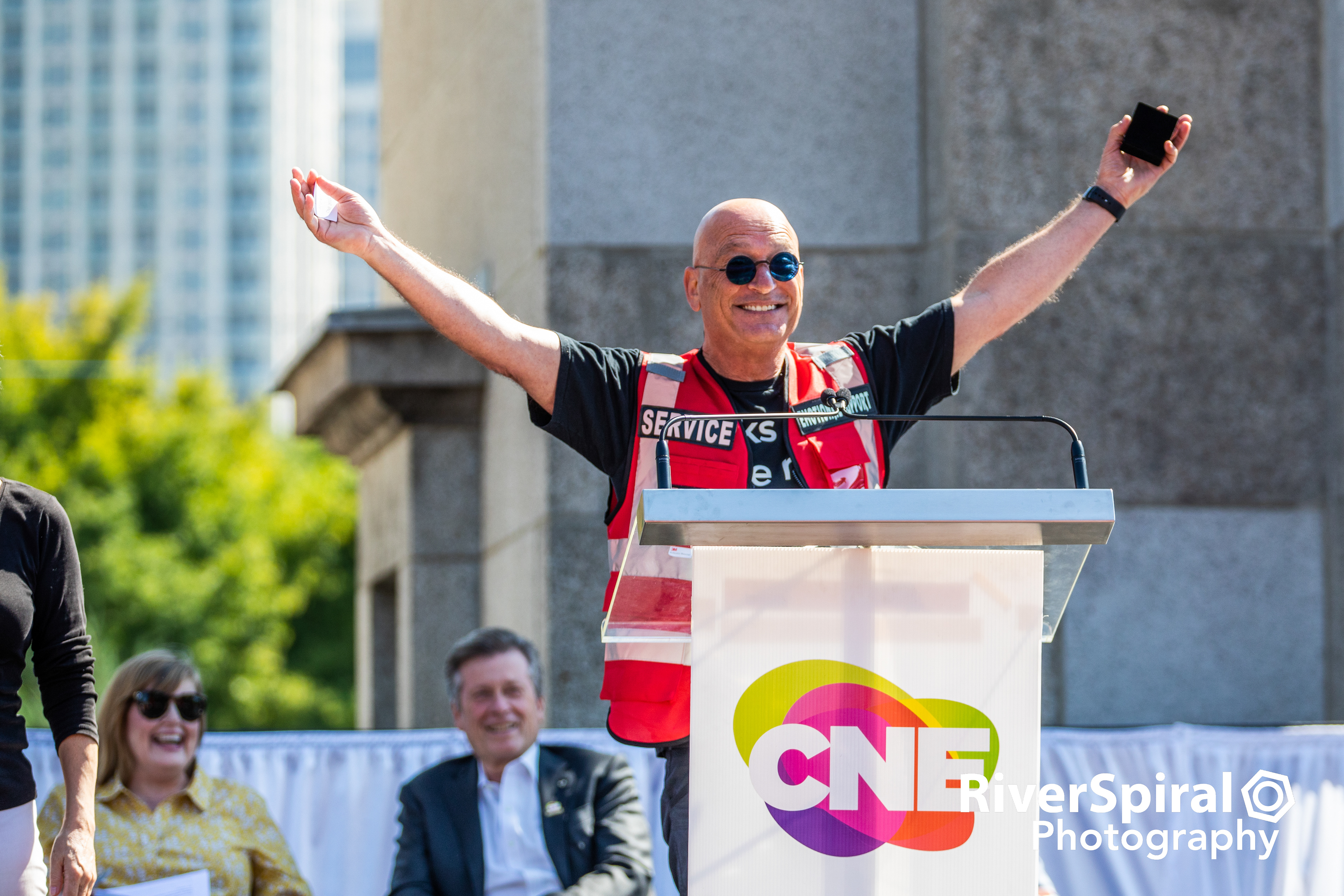 Howie Mandel at the Opening Ceremony of the 2022 Canadian National Exhibition (CNE).