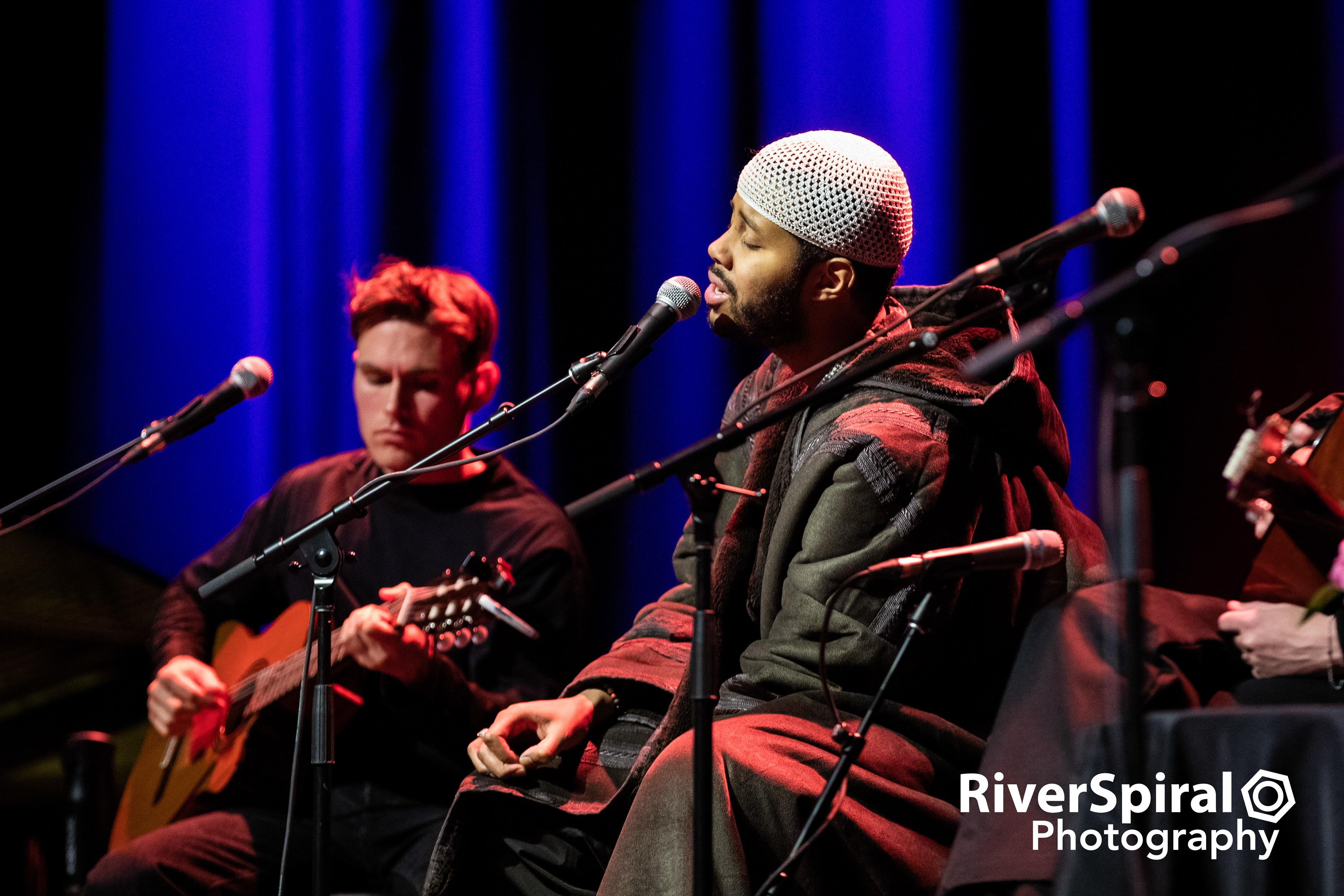Mustafa at the 2022 Juno Songwriters' Circle.