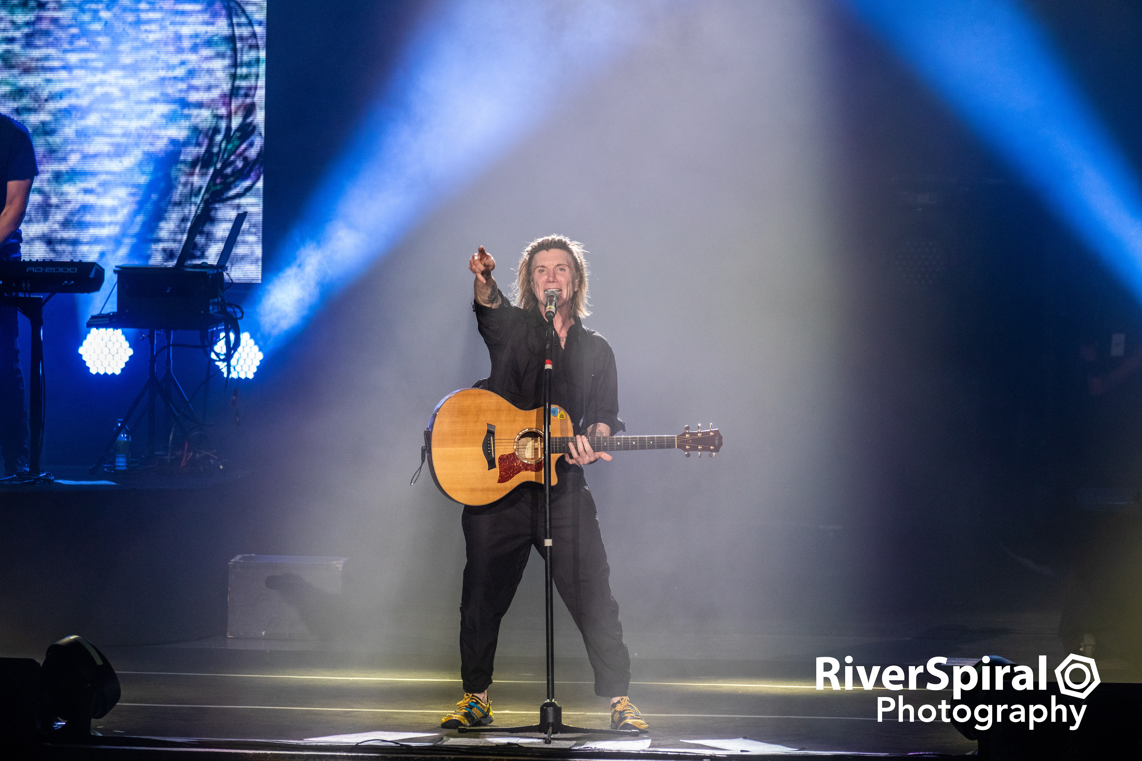 John Rzeznik of the Goo Goo Dolls.