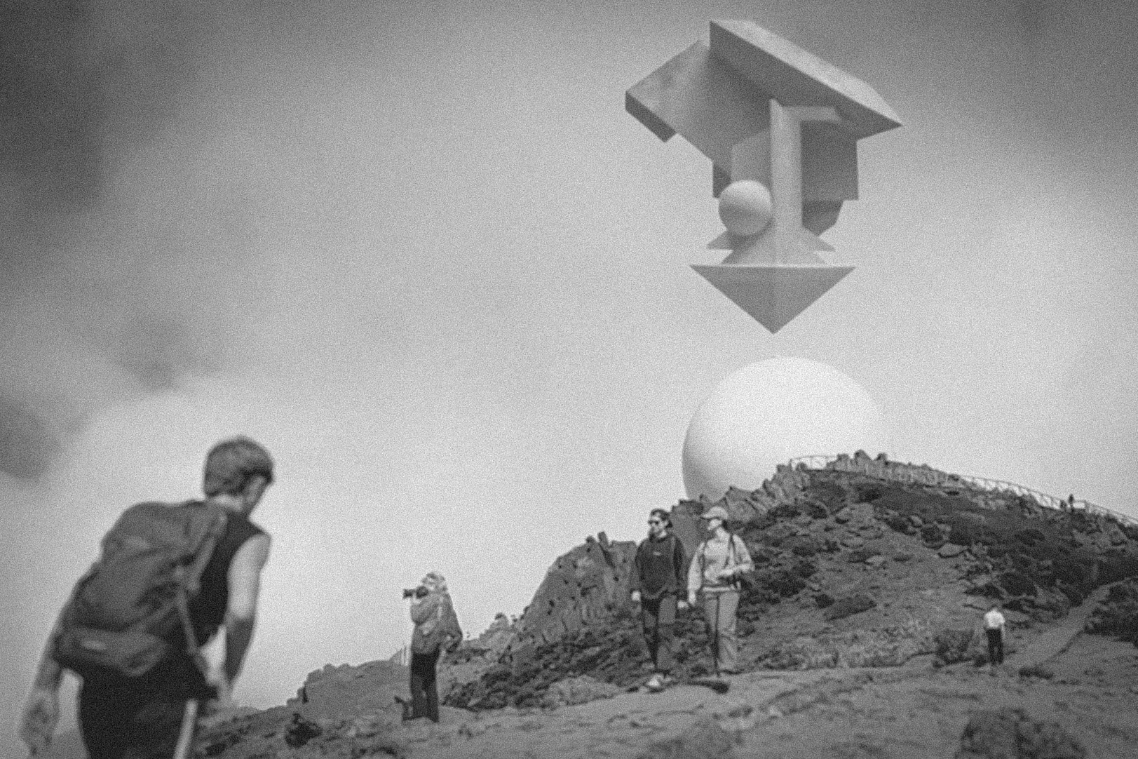 Monument of Equilibrial Forms