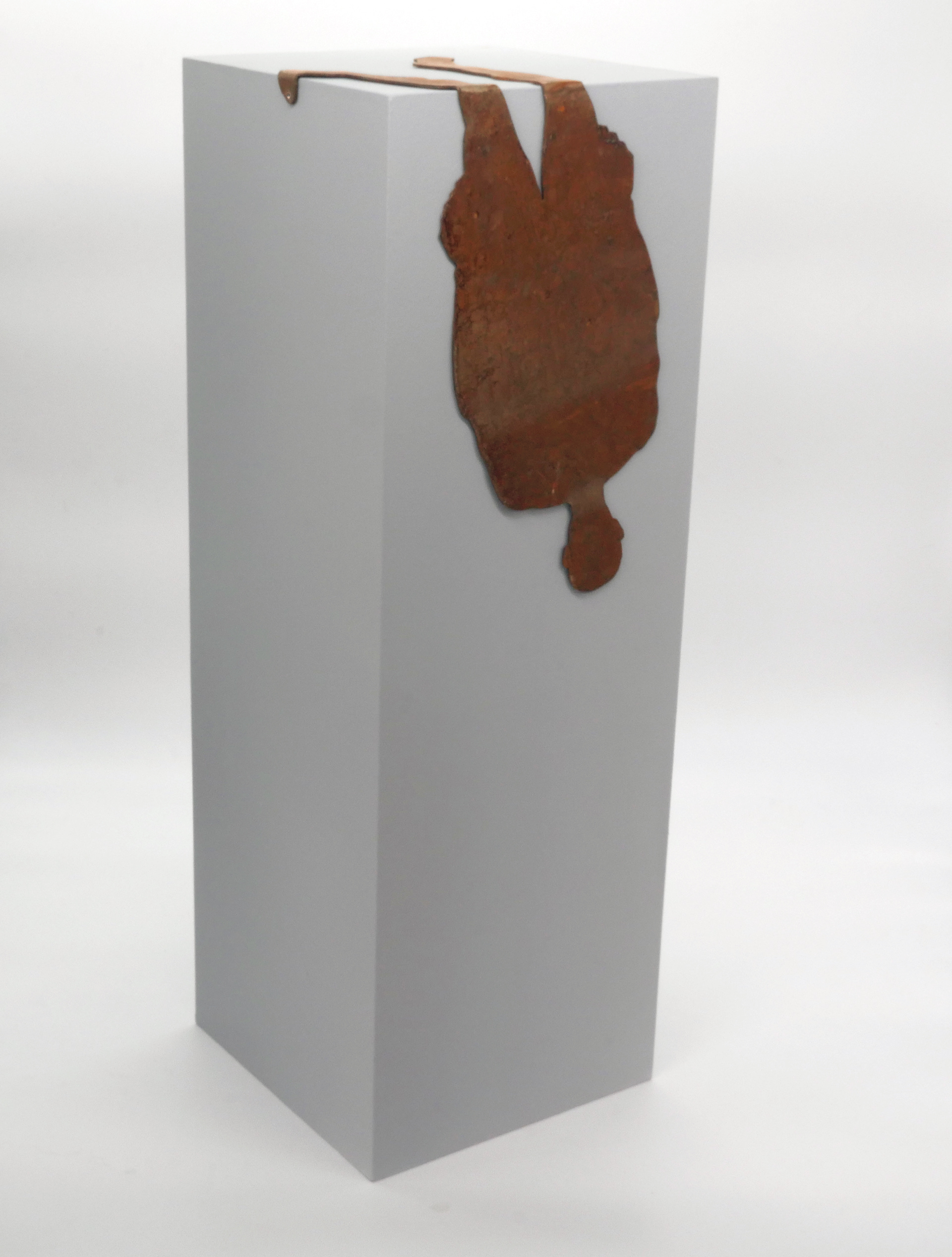 "Shadows" 2018. wod and metal. 50 x 25 x 25 cm