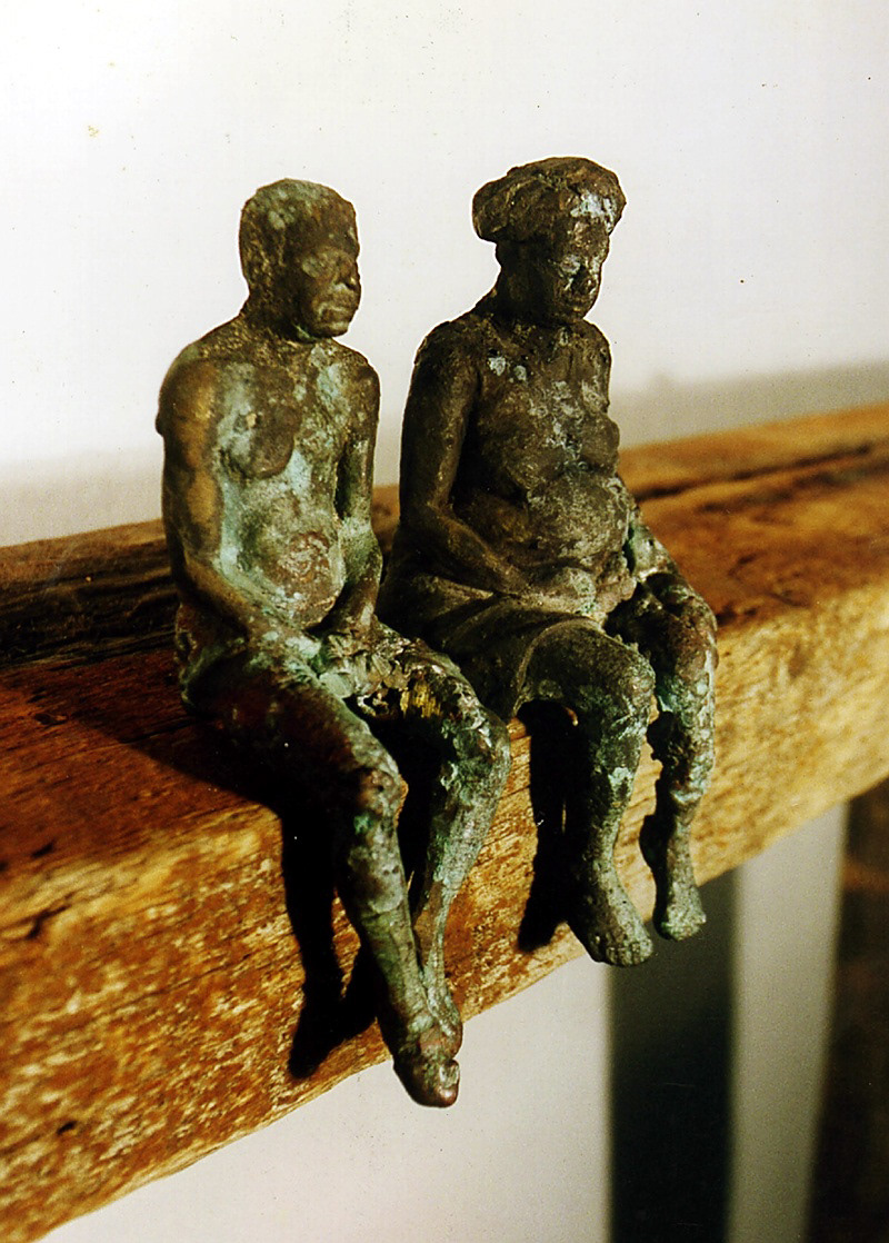 "Los guardianes del templo" 1995. bronce. 120 x 200 x 30 cm.  (Bronze caster Andres Montalvan Cuellar)