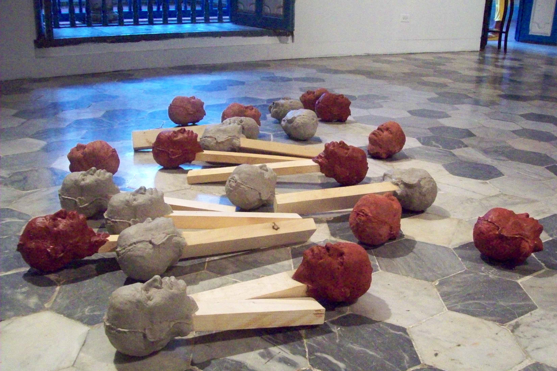 "La mémoire dans la peau" 2010. wood, resin, cement. variable dimensions.