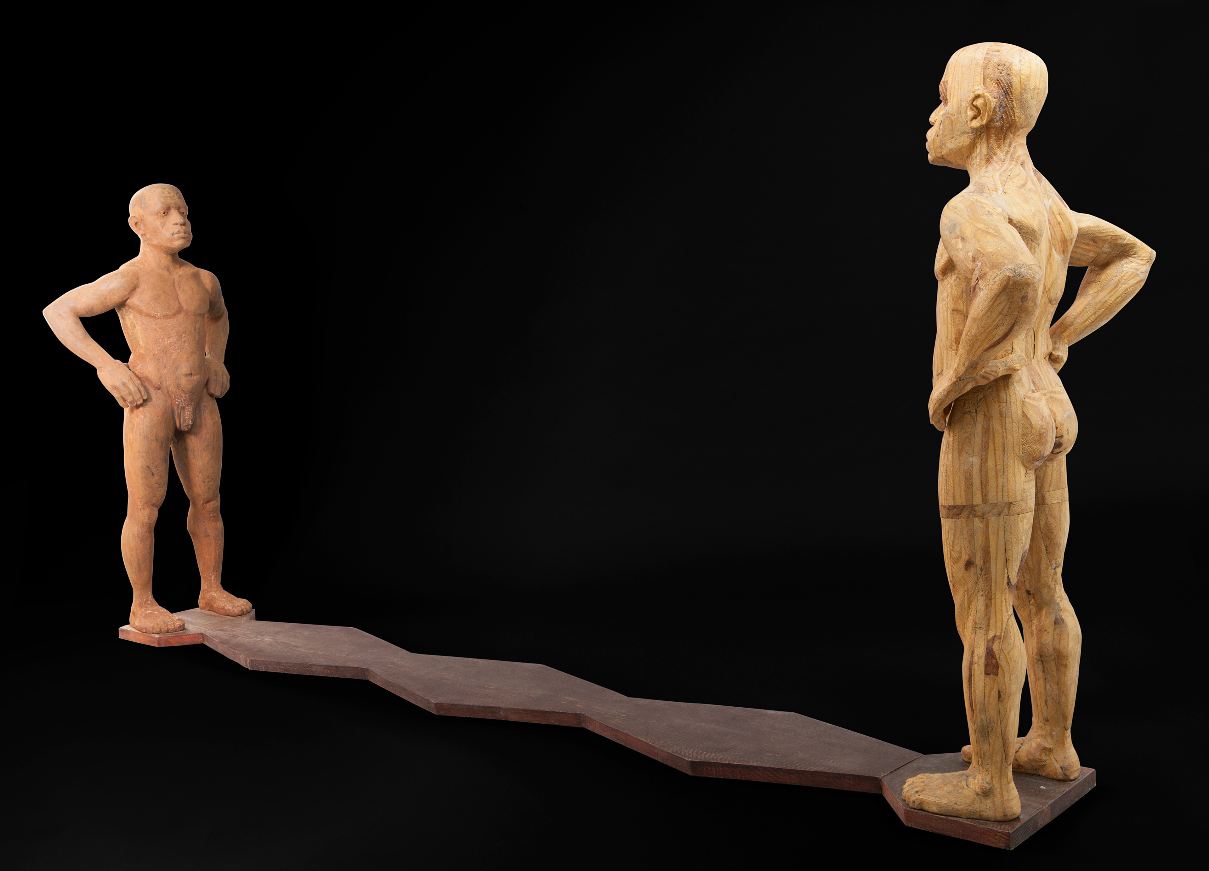 "Territorios  continuos "2013. resin and wood. 110 x 220 x 60 cm.