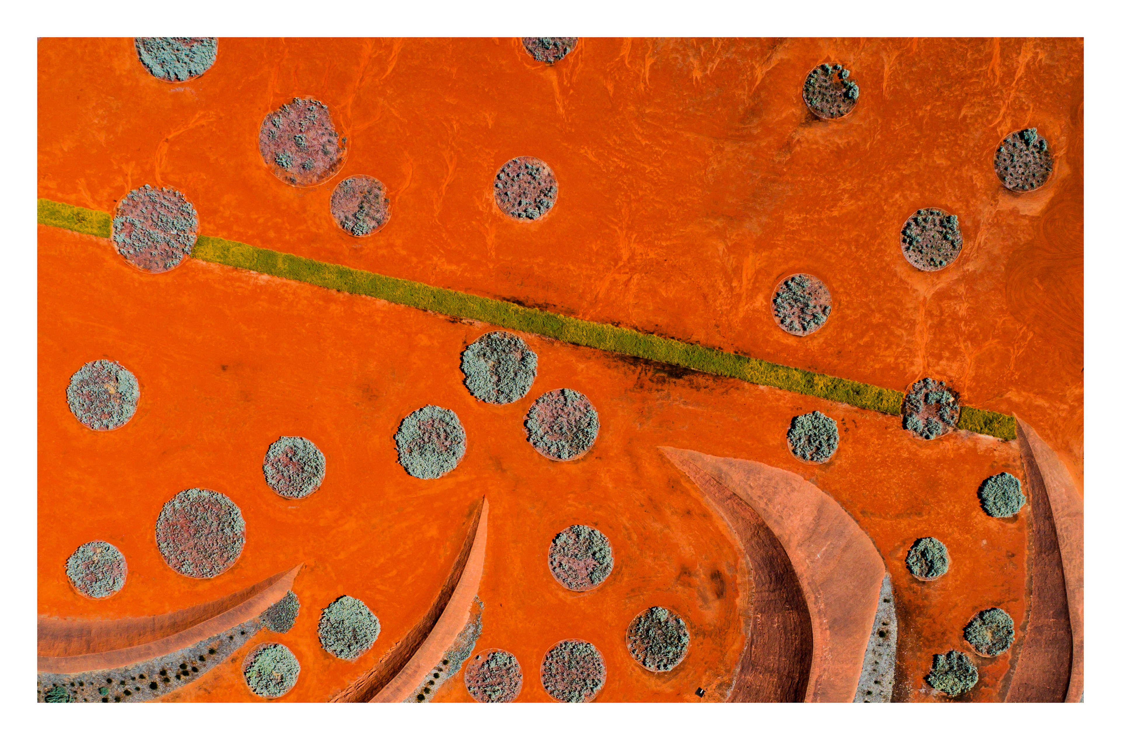RED SAND GARDEN