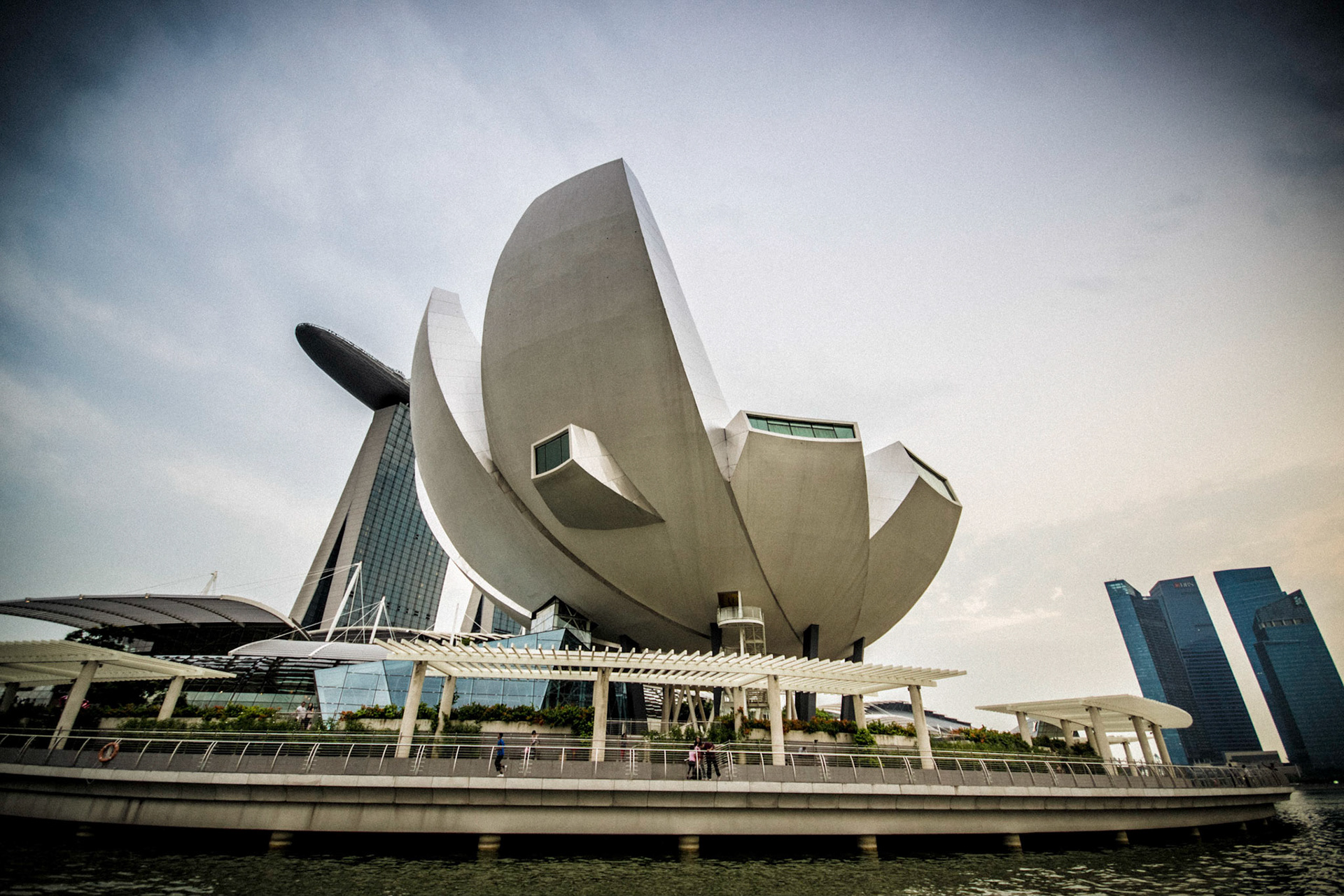 500px Photo ID: 196034865 - Singaporoe ArtScience Museum