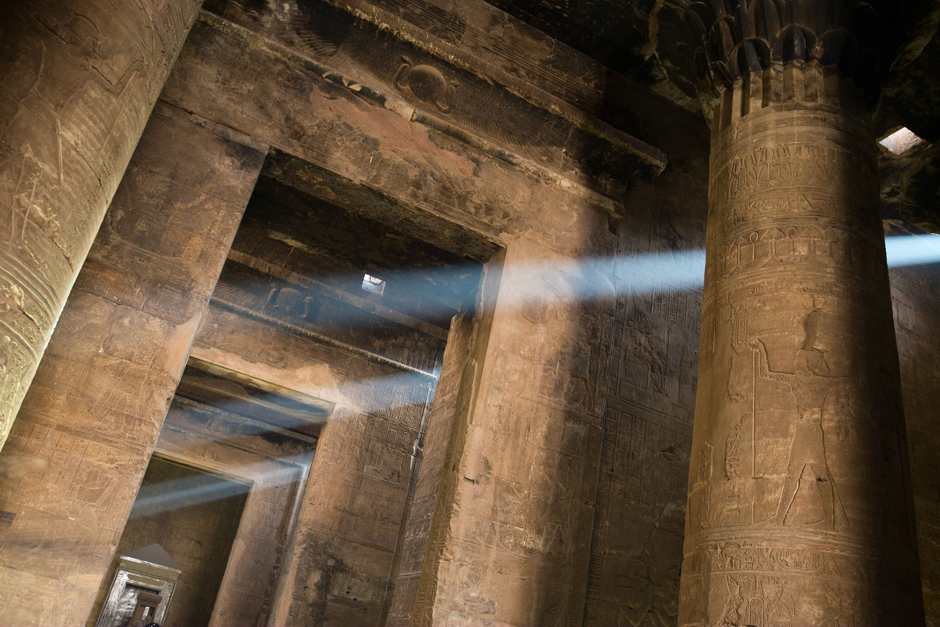 Spotlight in Edfu