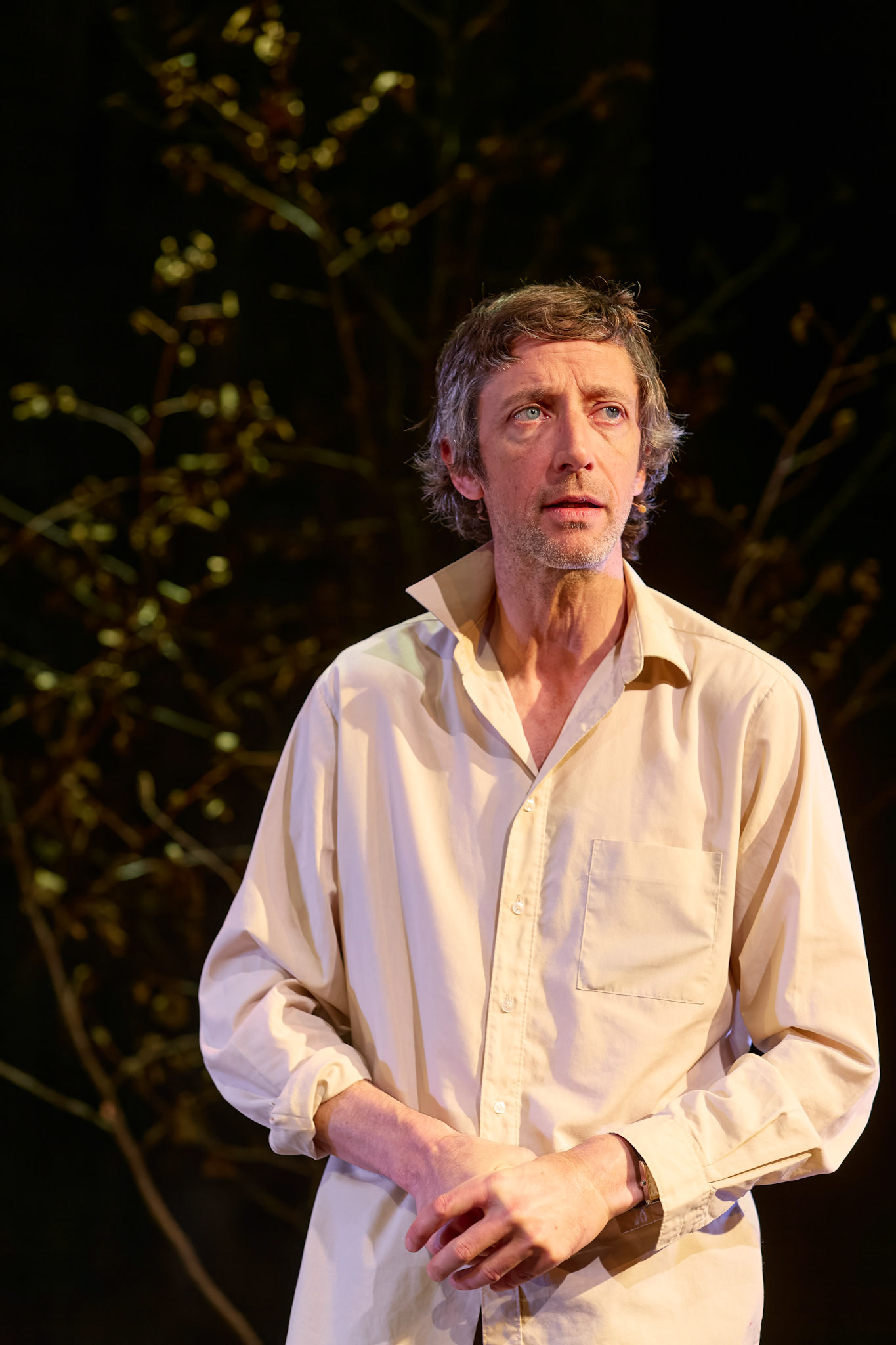 Rhinoseros by Theatr Genedlaethol Cymru.CastRhodri MeilirBethan Ellis OwenDafydd EmyrIoan GwynPriya HallEddie LaddGlyn PritchardVictoria PughCreative teamAuthor Eugène IonescoWelsh Adaptation Manon Steffan RosDirector Steffan DonnellySet and Costume Designer Cai Dyfan Lighting Designer Ceri James Sound Designer and Composer Dyfan Jones Voice Director Nia LynnMovement Director Catherine Alexander