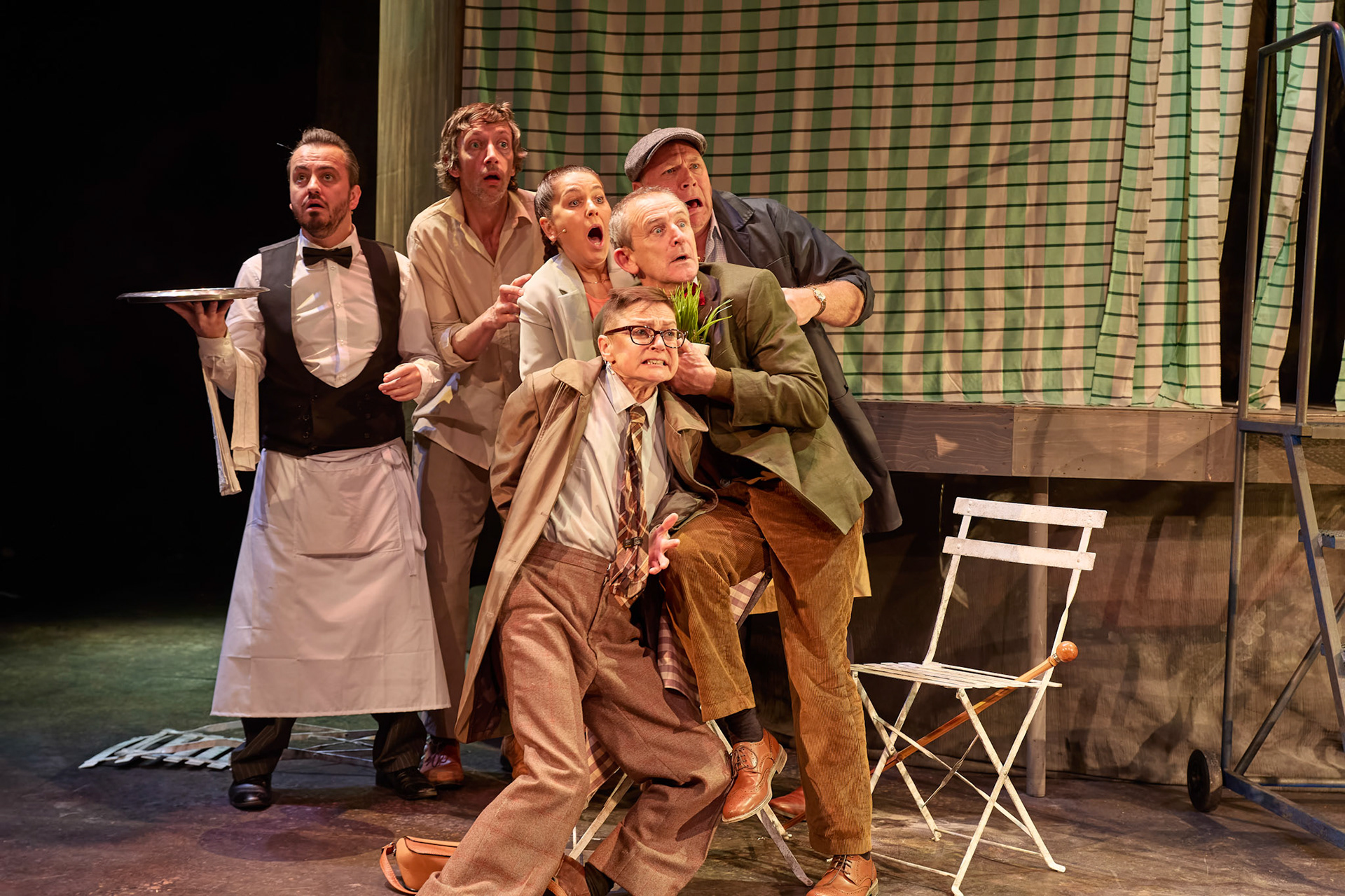 Rhinoseros by Theatr Genedlaethol Cymru.CastRhodri MeilirBethan Ellis OwenDafydd EmyrIoan GwynPriya HallEddie LaddGlyn PritchardVictoria PughCreative teamAuthor Eugène IonescoWelsh Adaptation Manon Steffan RosDirector Steffan DonnellySet and Costume Designer Cai Dyfan Lighting Designer Ceri James Sound Designer and Composer Dyfan Jones Voice Director Nia LynnMovement Director Catherine Alexander