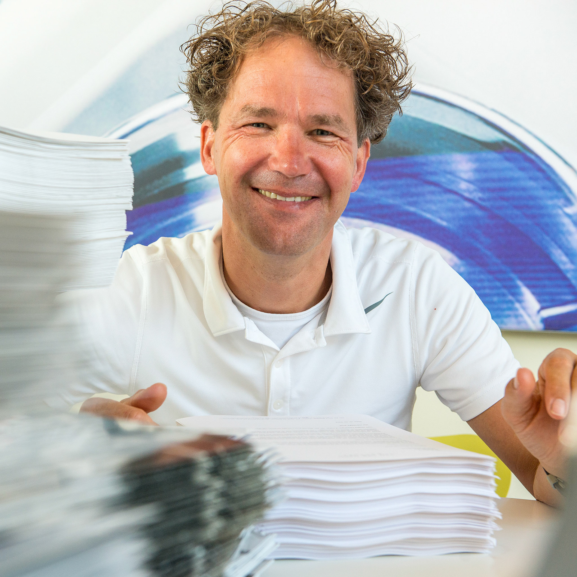 Eigenaar en horlogemaker Wybe van der Gang (1964)