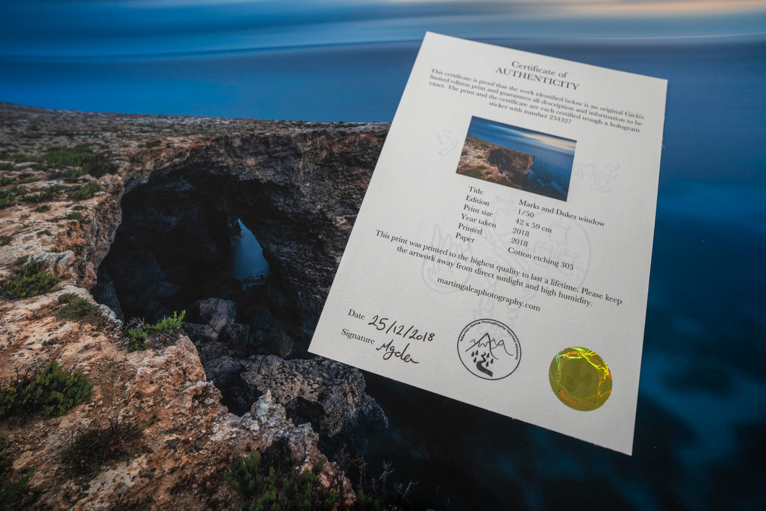 An image showing how a print certificate would look like for one of my fine art limited edition prints.