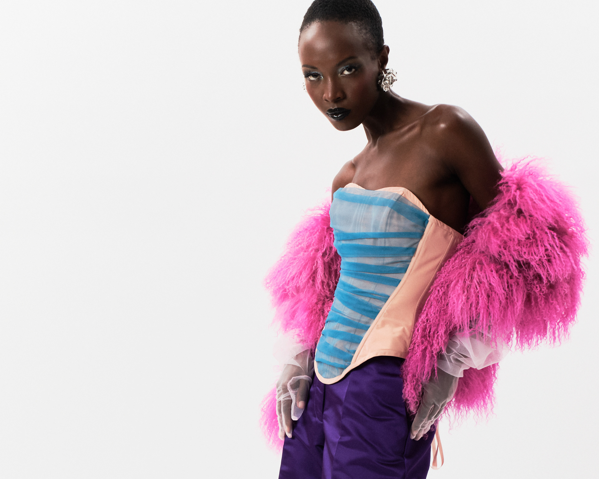 Bustier Ivette, Stole Giselle & Trousers Auriga