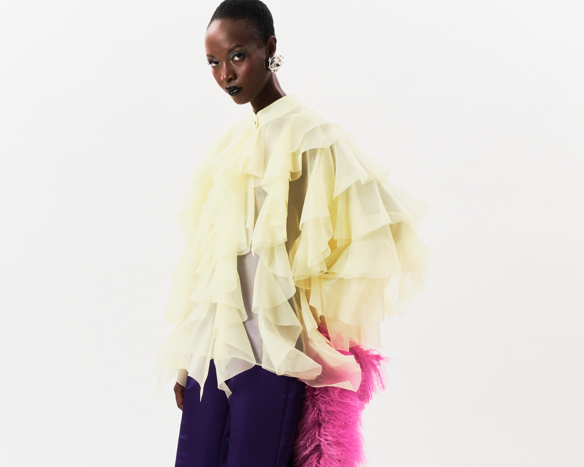 Shirt Perle, Trousers Auriga & Stole Giselle
