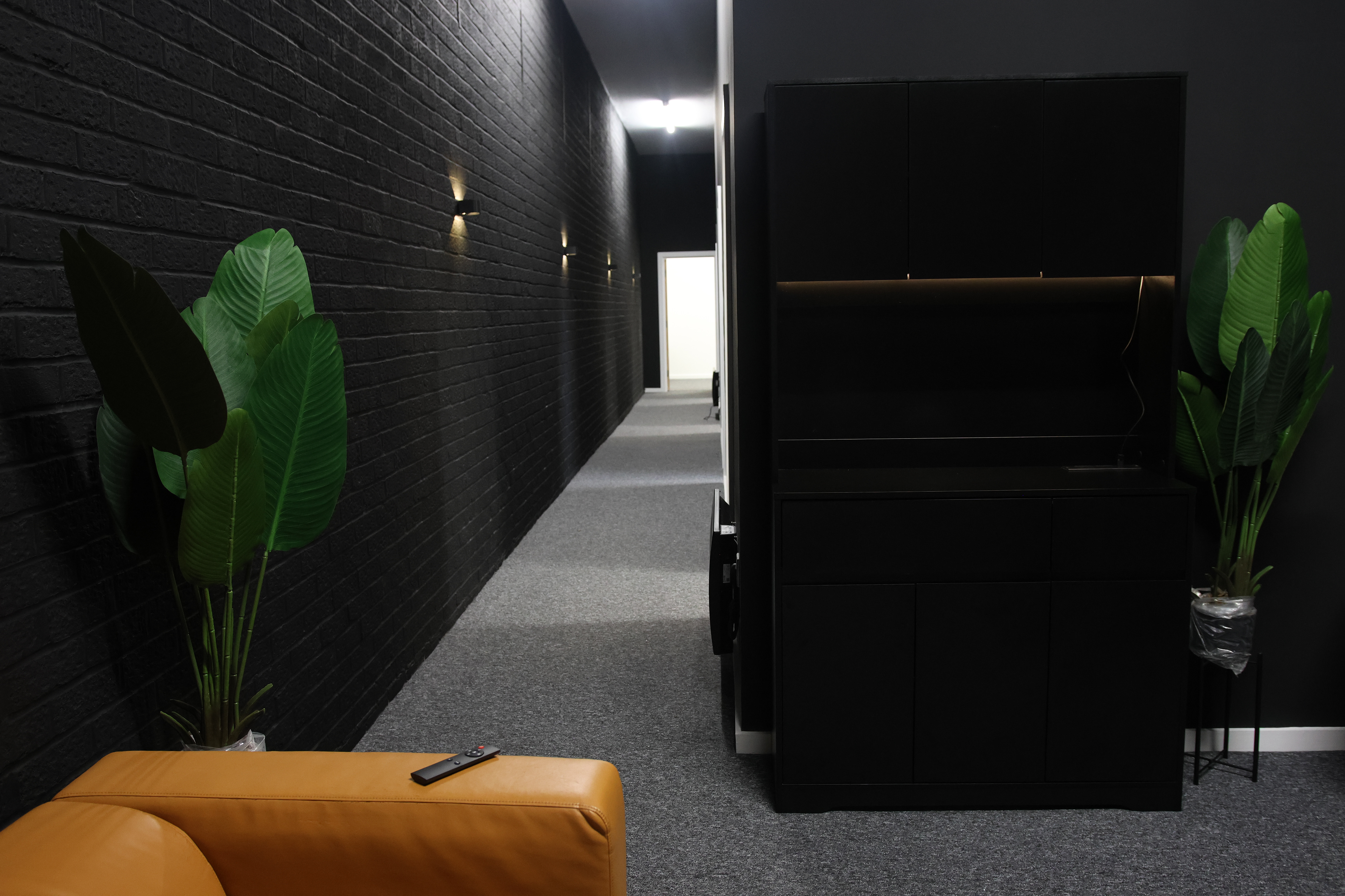 Waiting area/hallway