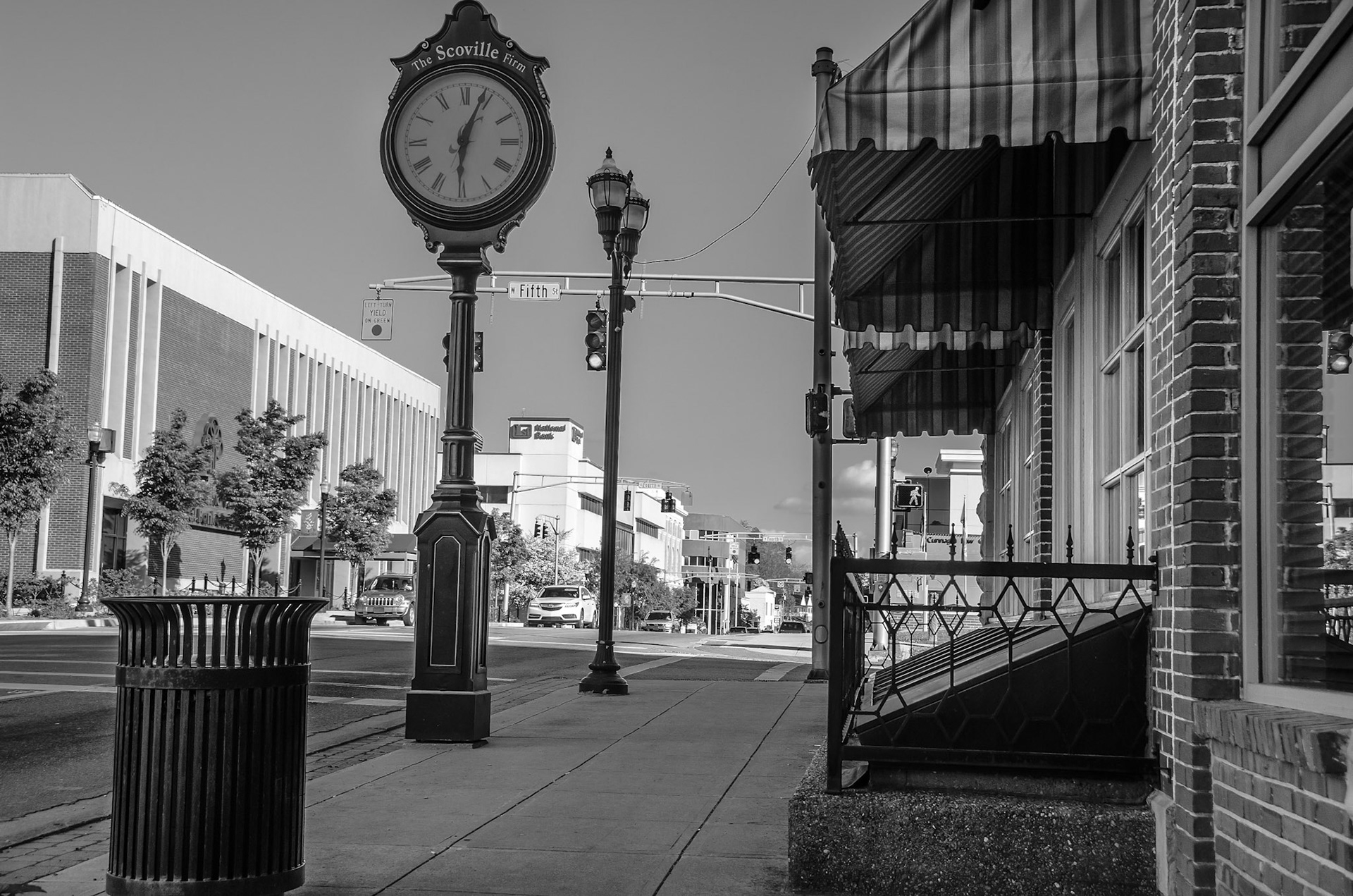 Clock on Main