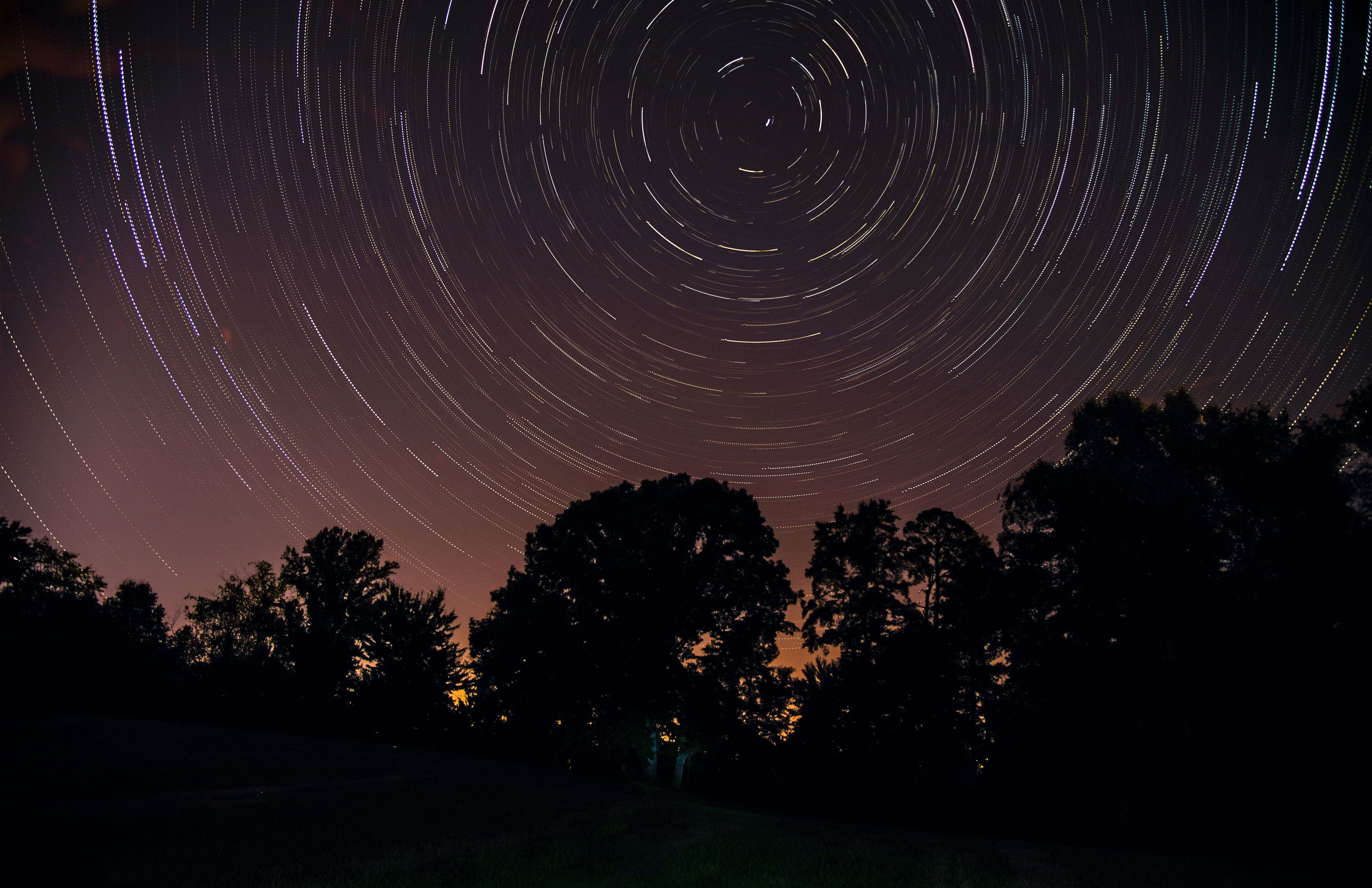 Star trails over the swurfer