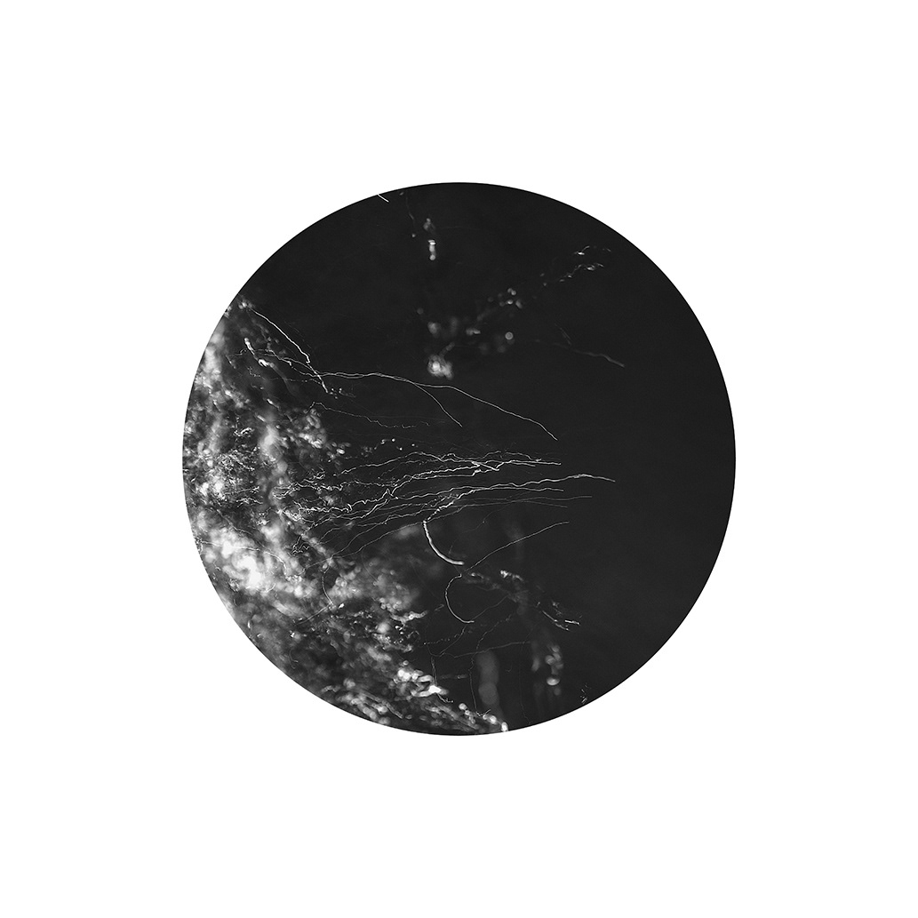 Satellite II, 50 x 50 cm 