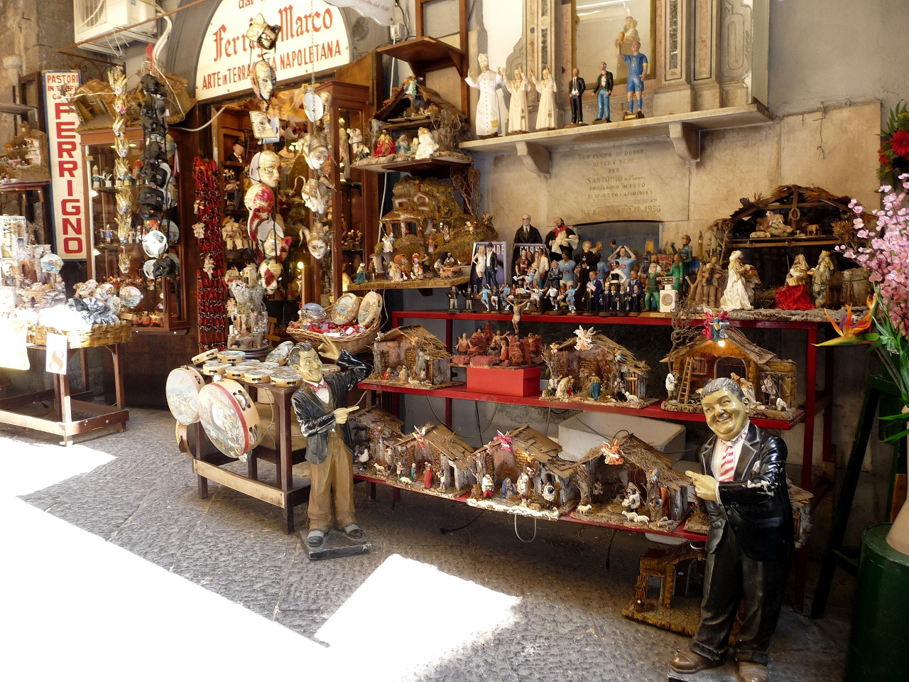 Via San Gregorio Armeno