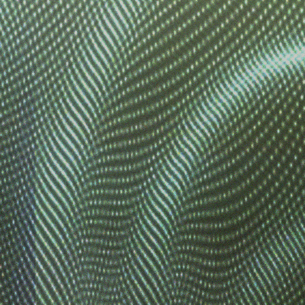 3 - Close up of the vibrating particles.