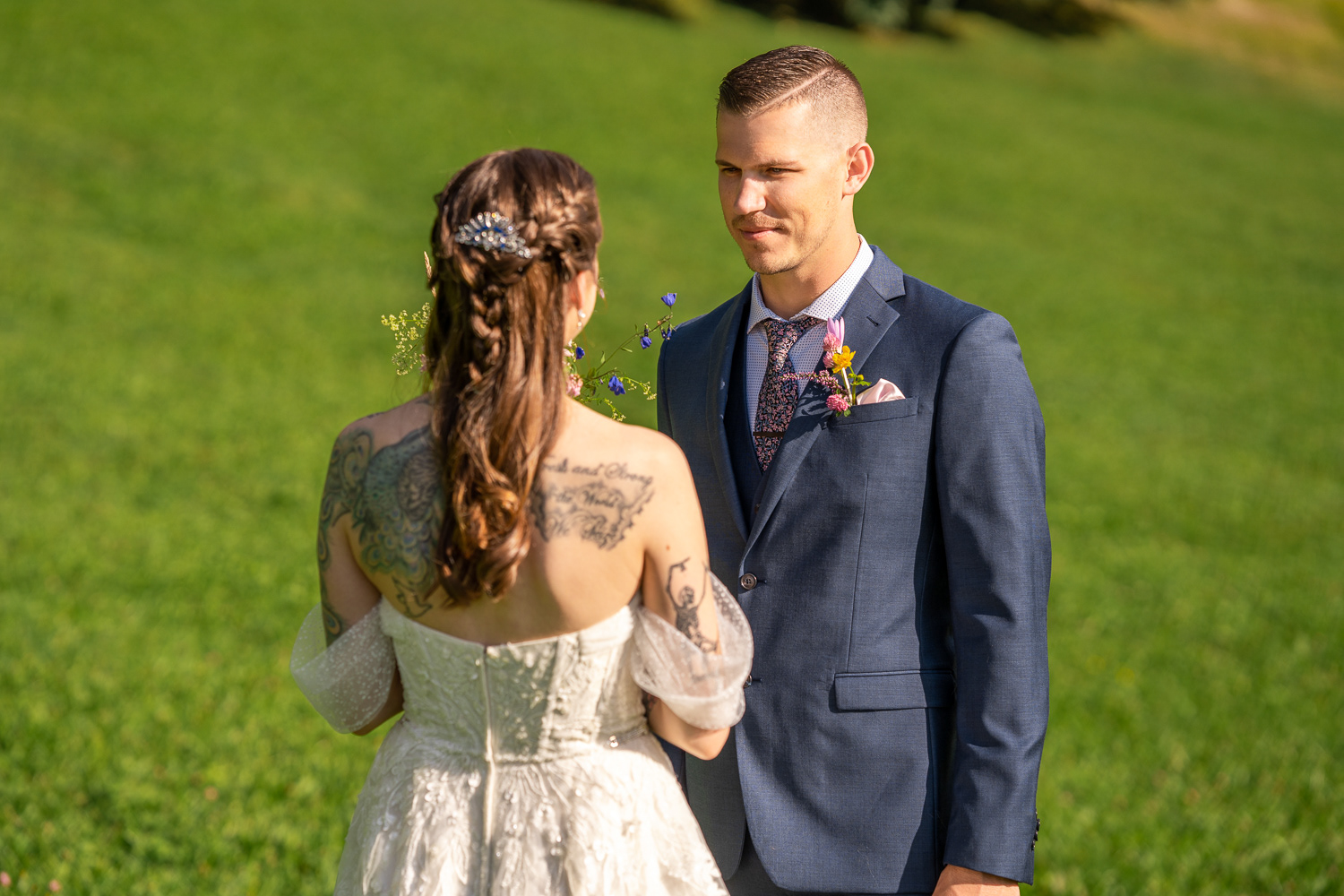 kameralny ślub w Wengen w Szwajcarii sfotografowany przez Adamiak Photography