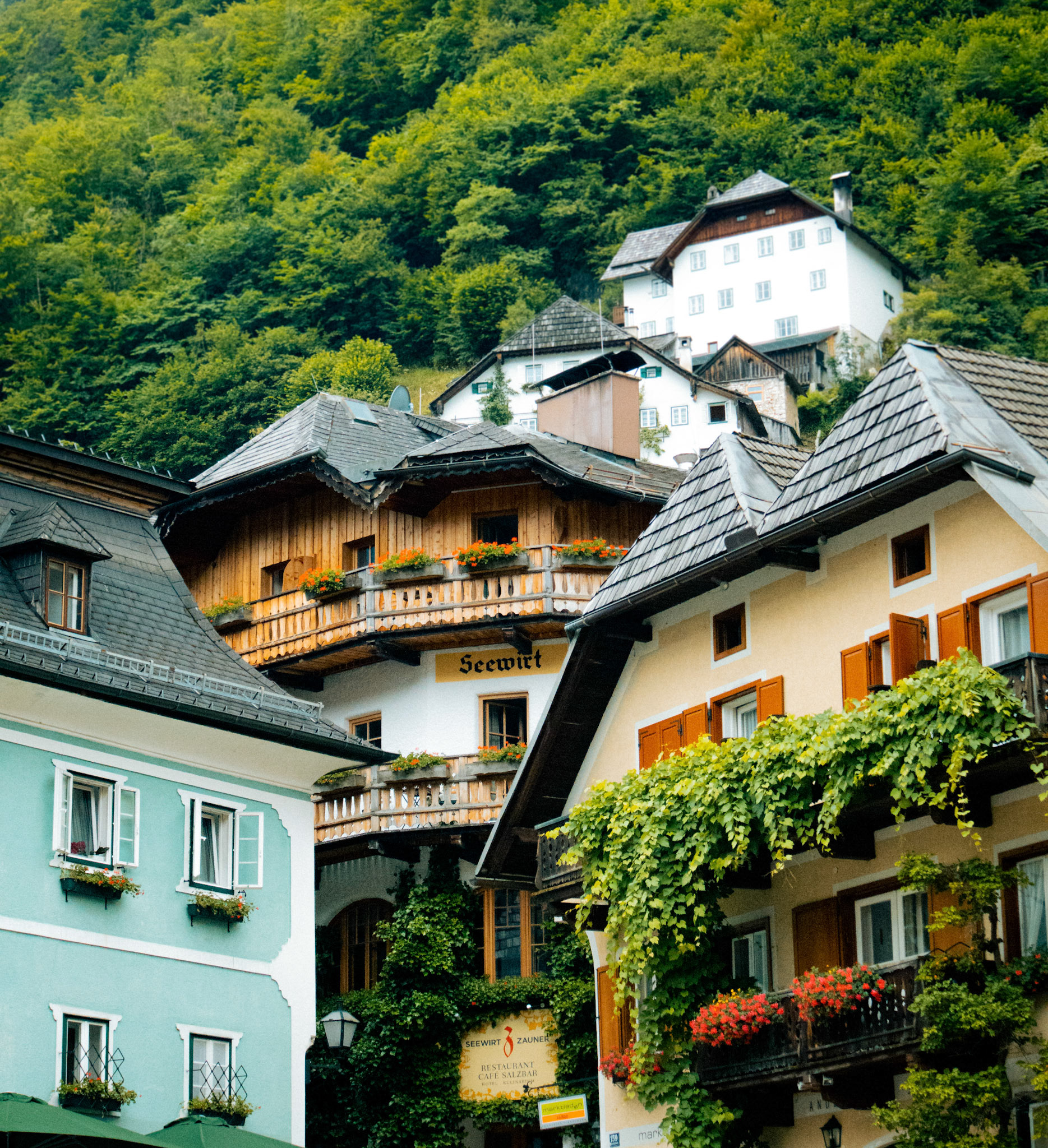 Cascading buildings