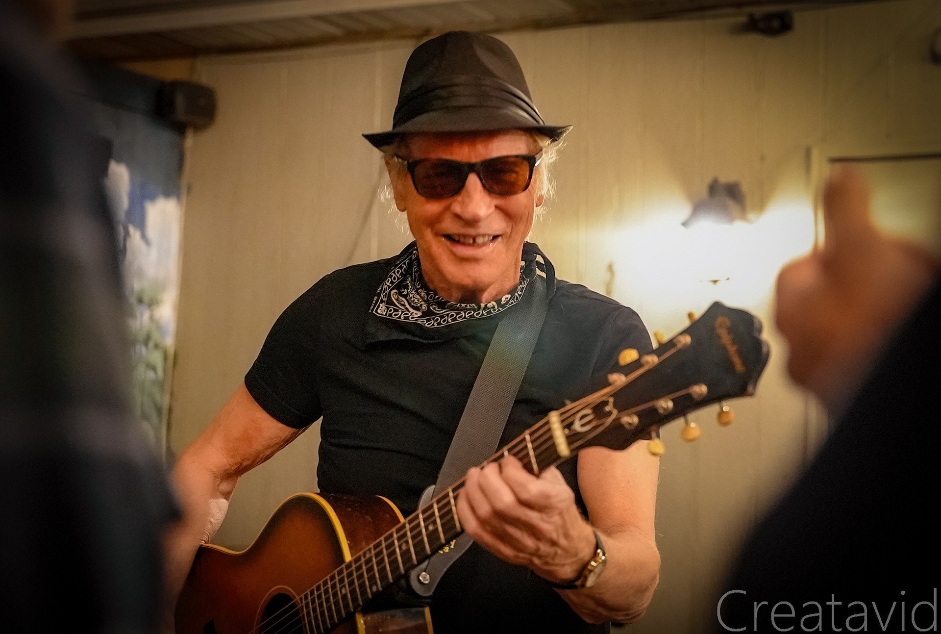 Tommy Tutone