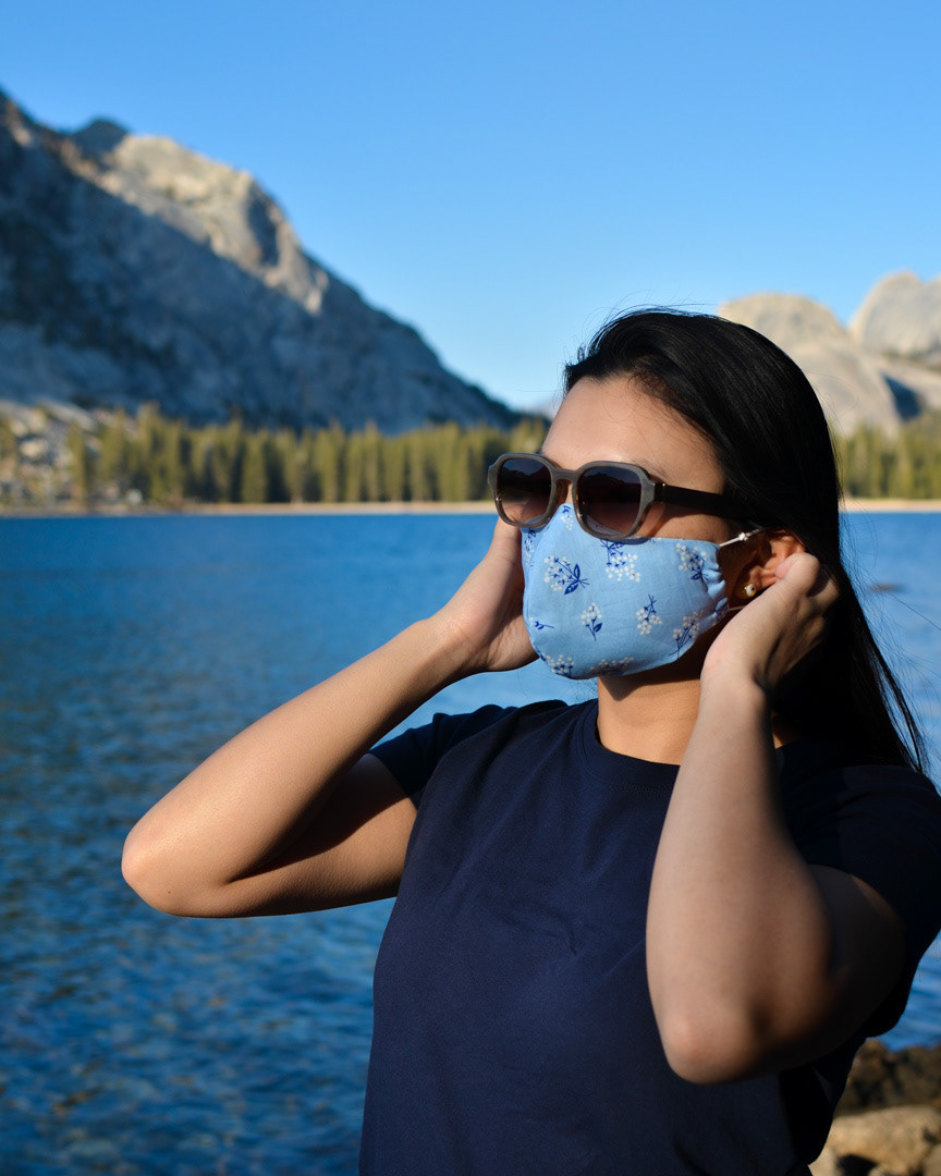 Provides a snug fit around the nose and chin offering full coverage.
