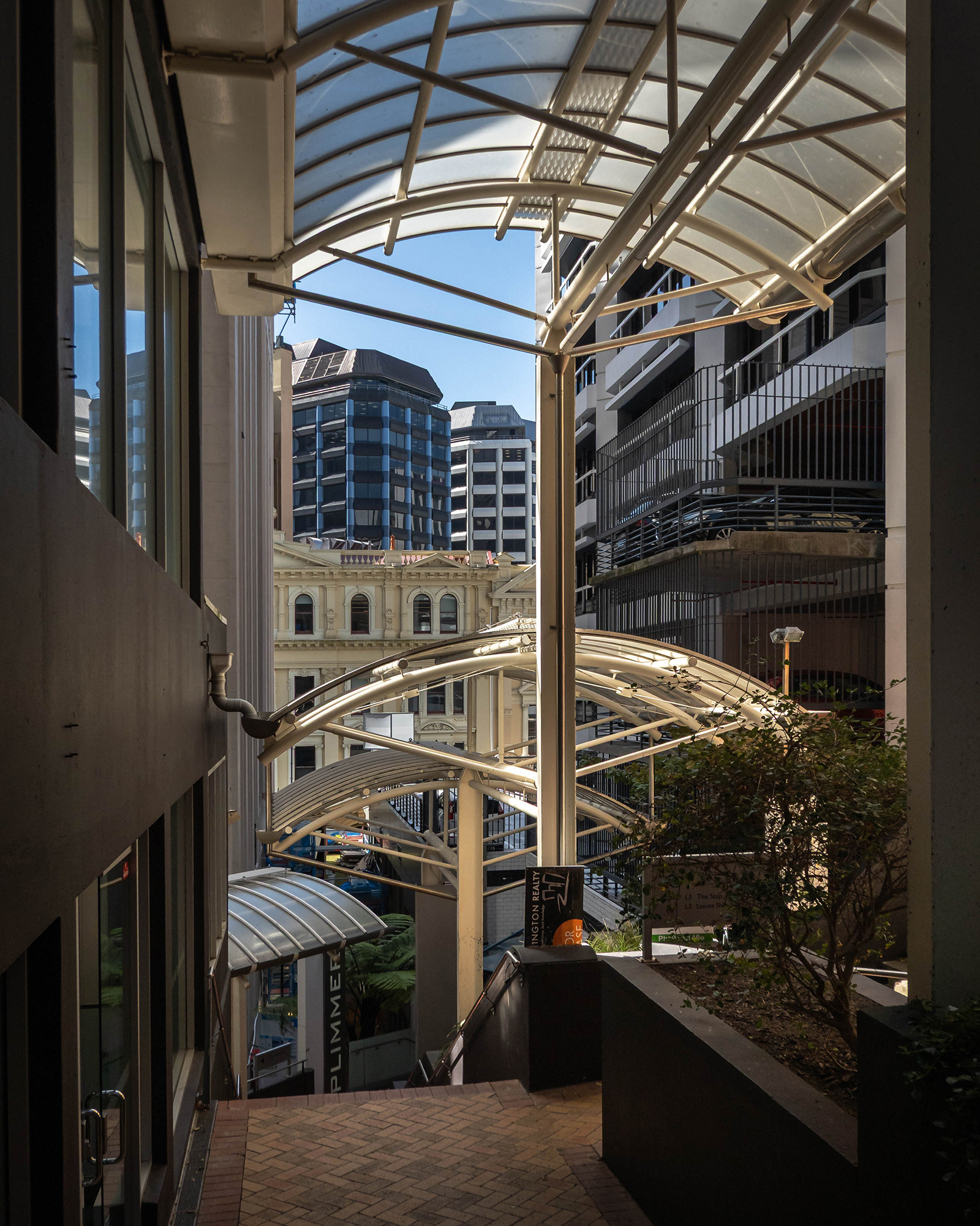 The Plimmer Steps is a steep pedestrian access way up from Lambton Quay in which you can see a combination of old and new architecture right in the middle of the city