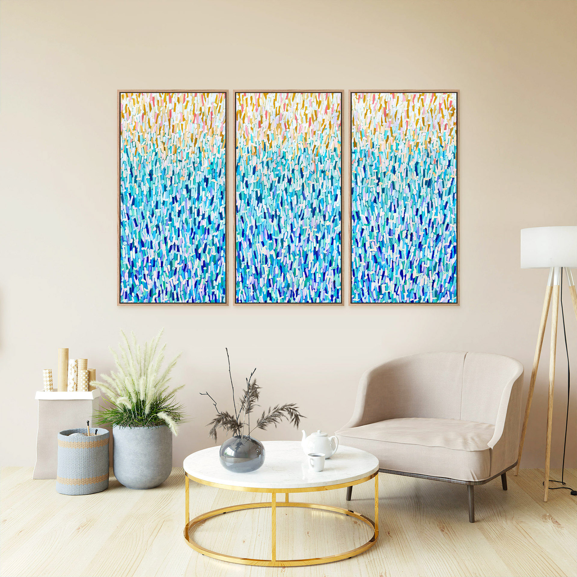 Suggested display: stretched with floating frames